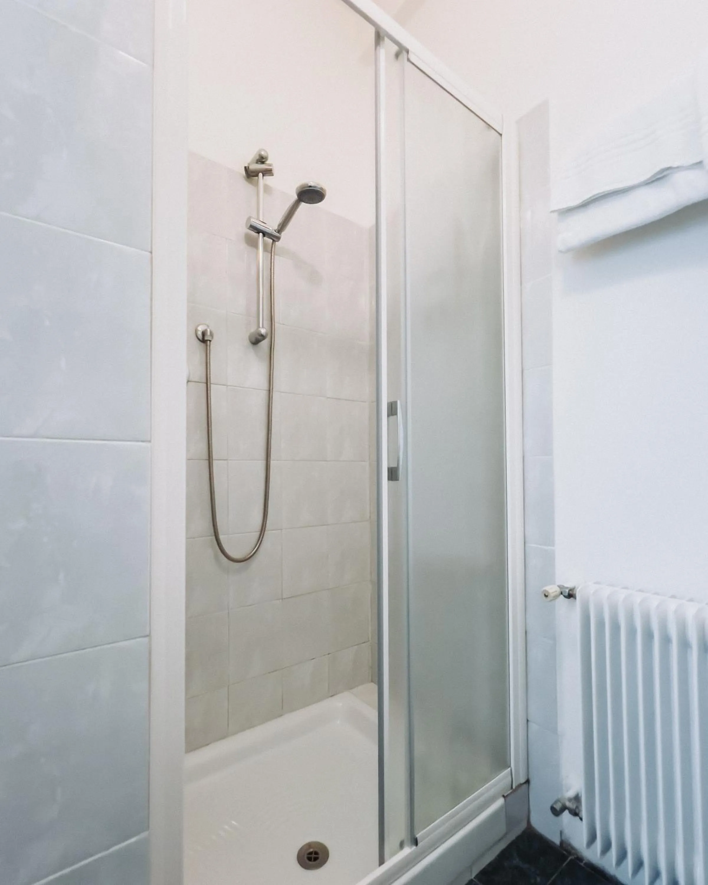 Shower in Hotel all'Oasi