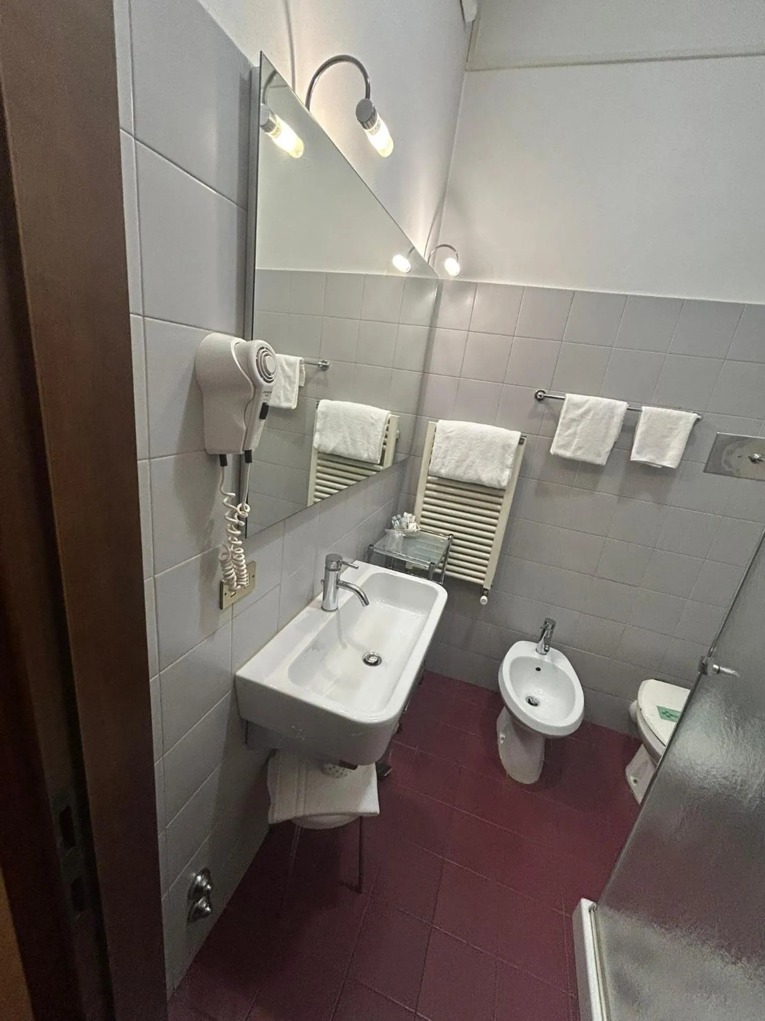 Bathroom in Hotel Vittoria