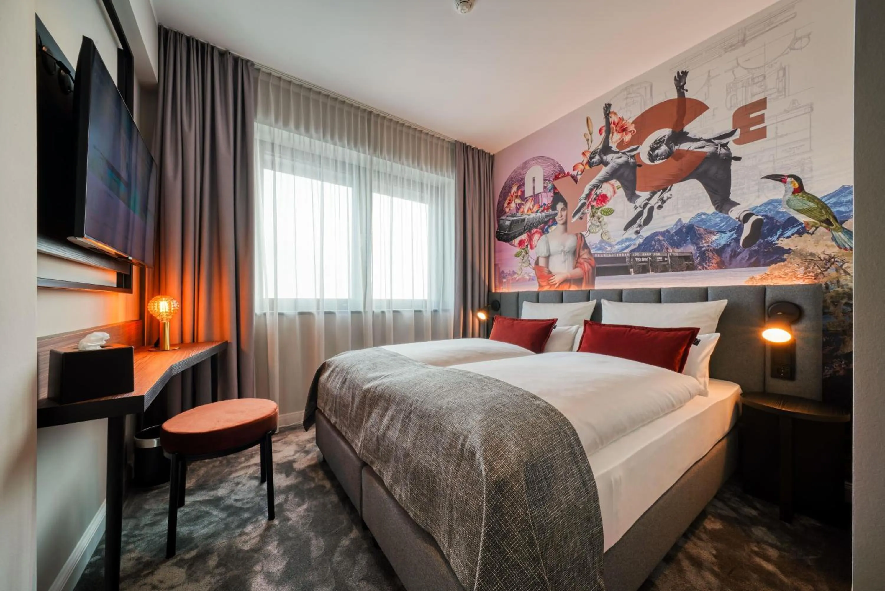 Photo of the whole room, Bed in Vienna House Easy by Wyndham Hannover City