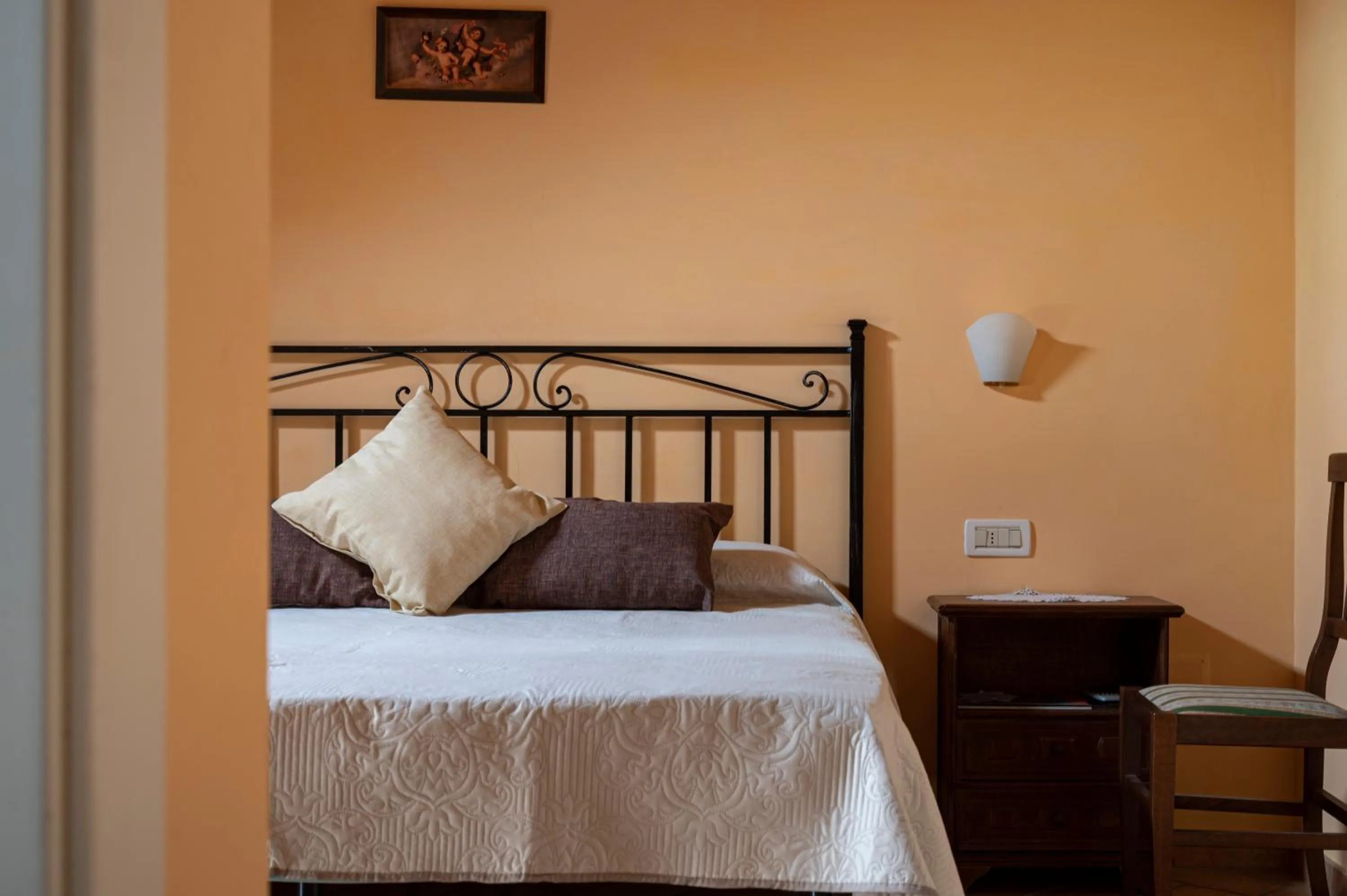 Bed in Bed and Breakfast Donna Olimpia