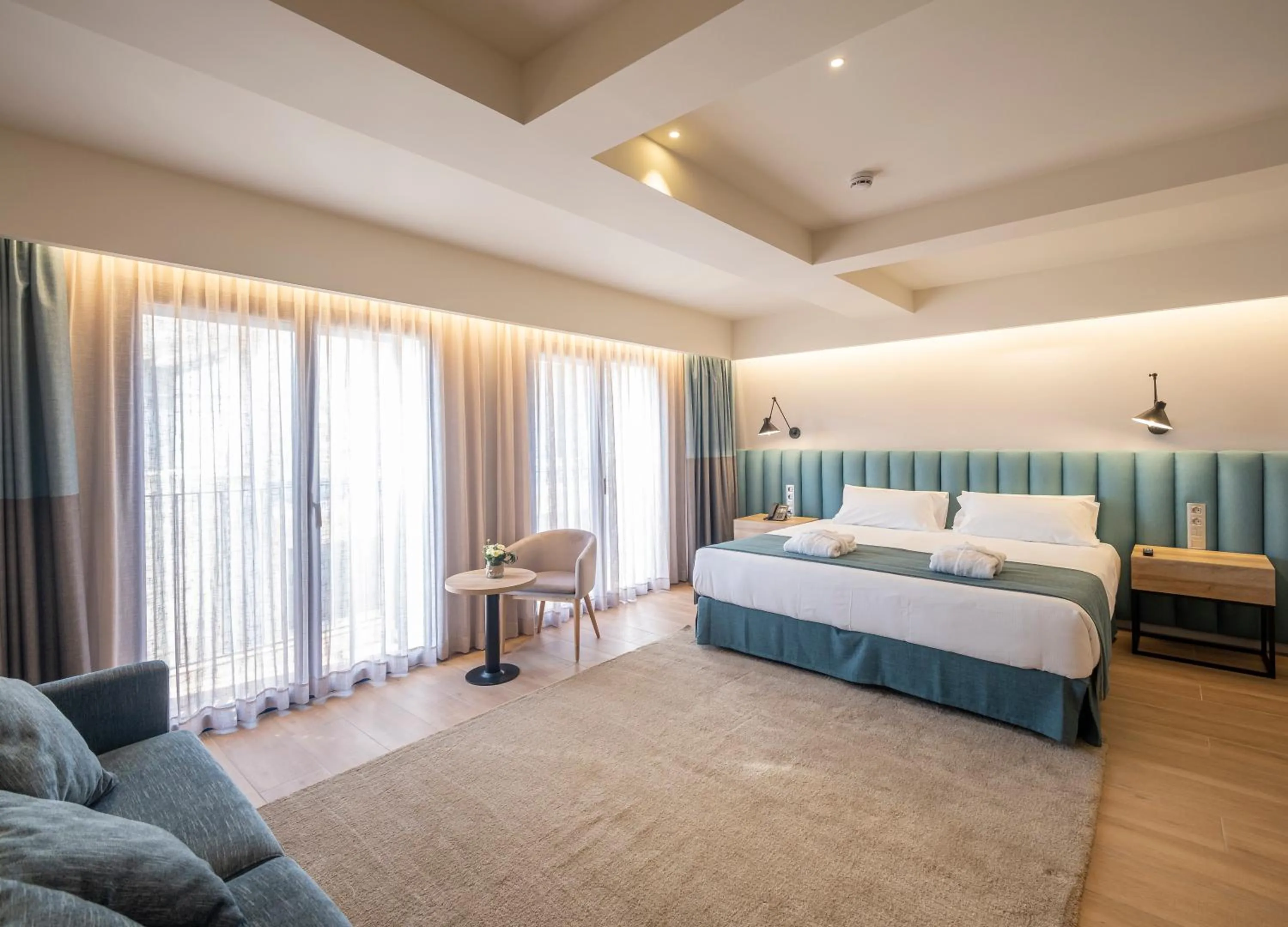 Photo of the whole room, Bed in Hotel Voramar