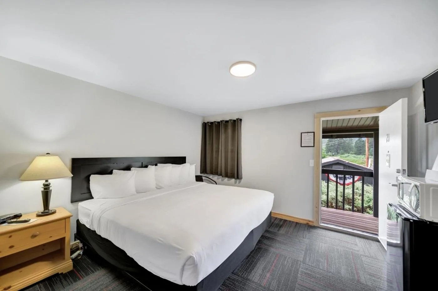 Bed in Lantern Inn