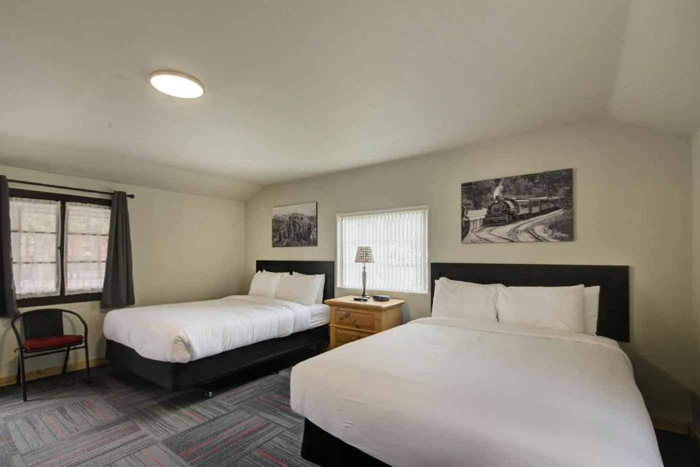 Bed in Lantern Inn