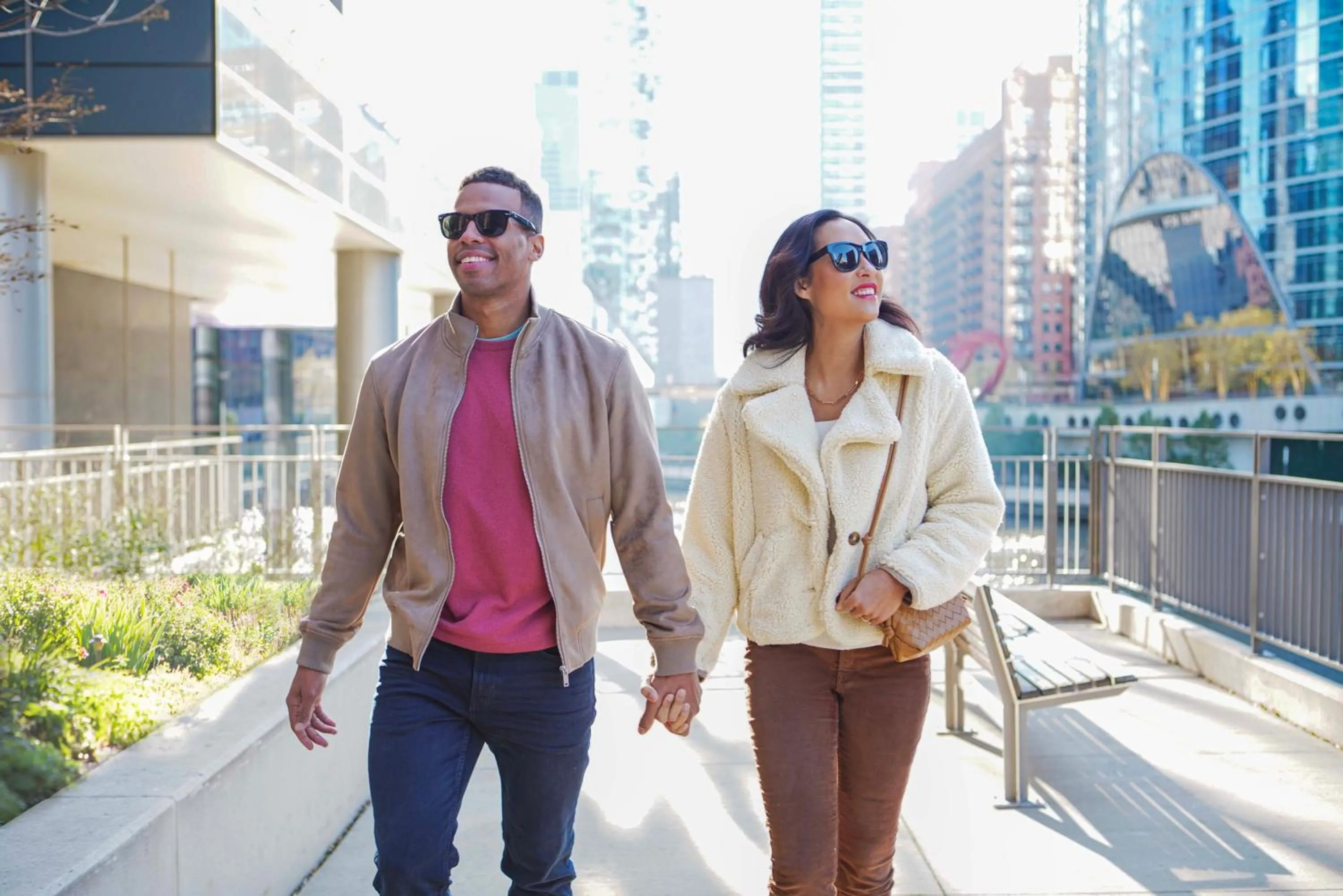 People in Holiday Inn - Chicago Dwtn - The Mart by IHG