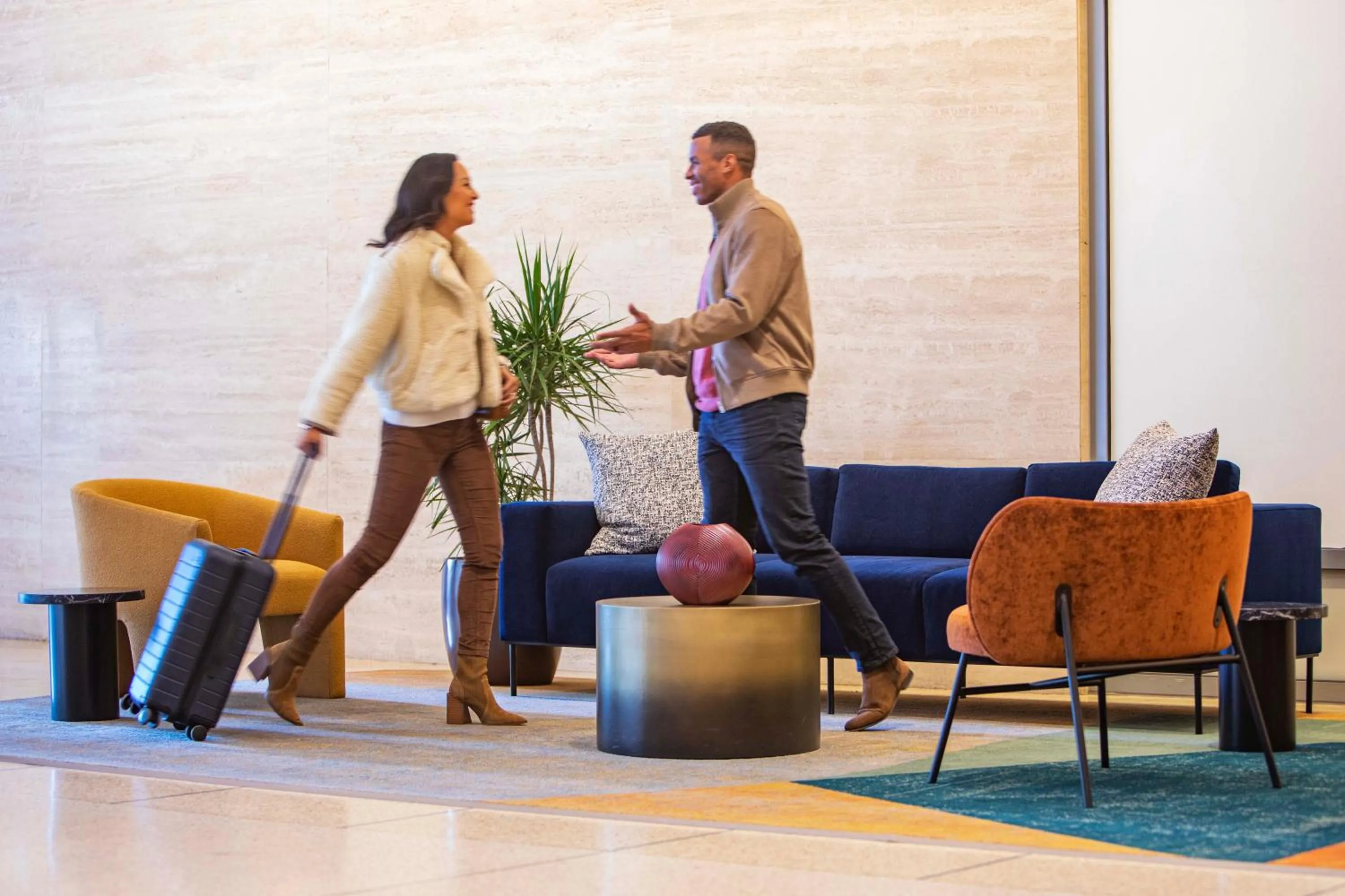 People in Holiday Inn - Chicago Dwtn - The Mart by IHG