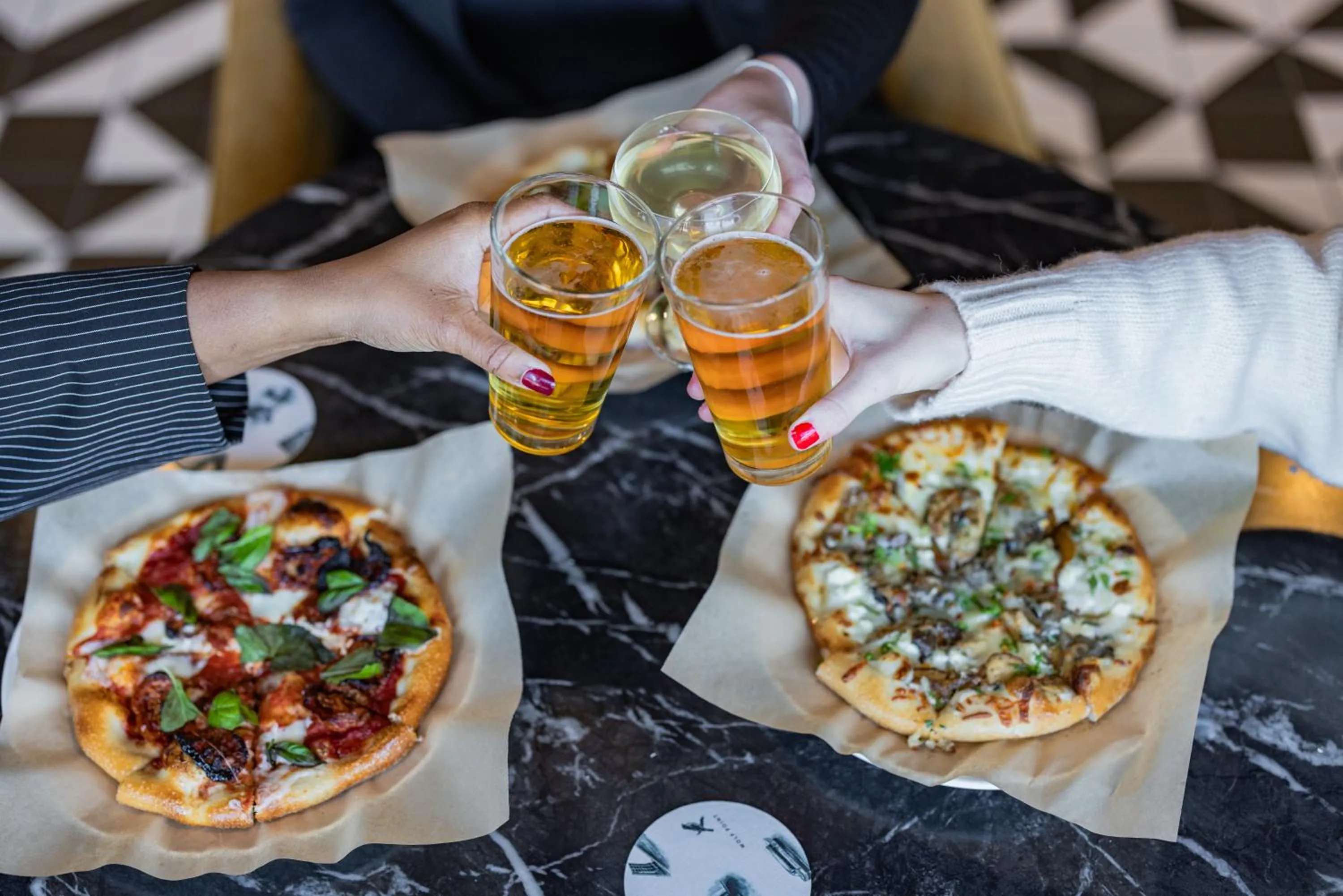 Food and drinks in Holiday Inn - Chicago Dwtn - The Mart by IHG