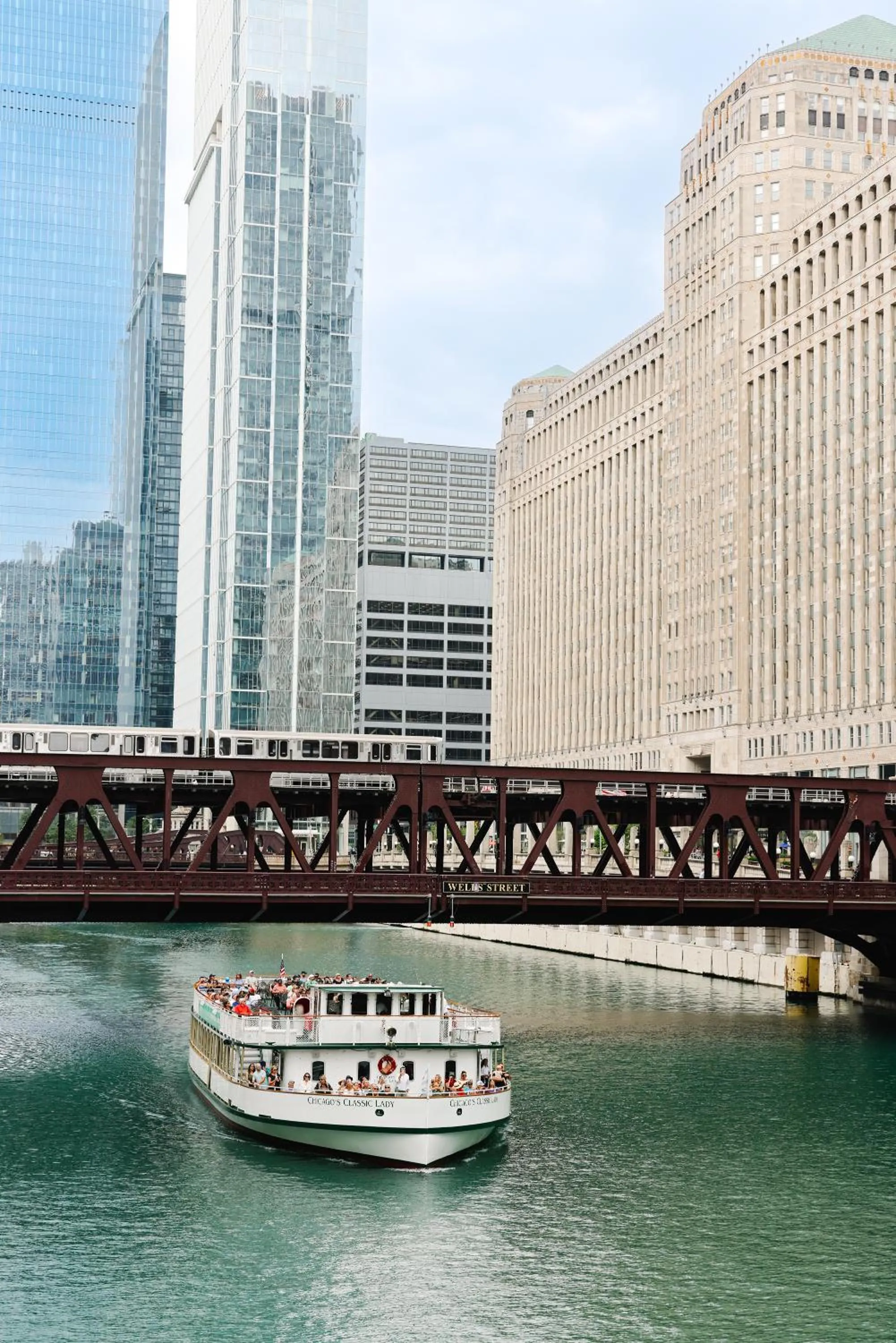 Nearby landmark in voco Chicago Downtown - Riverwalk by IHG