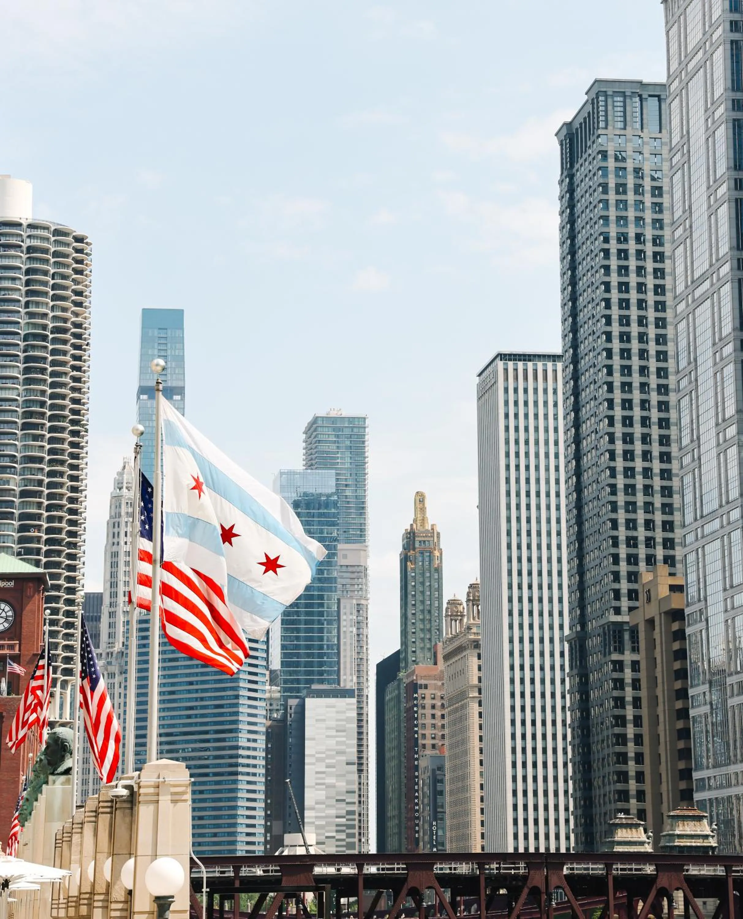 Nearby landmark in voco Chicago Downtown - Riverwalk by IHG