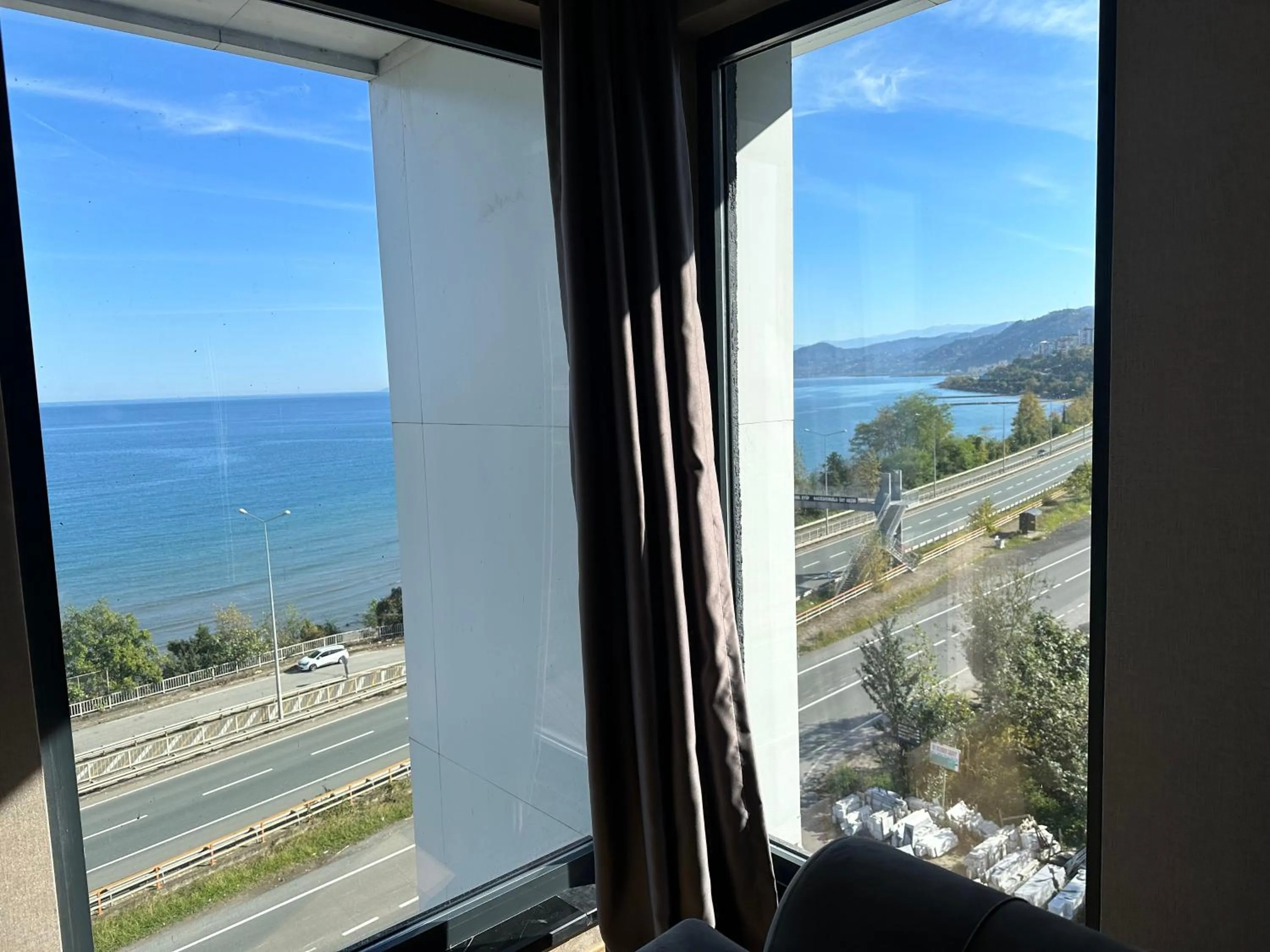 Day in Şehrar Suite Hotel