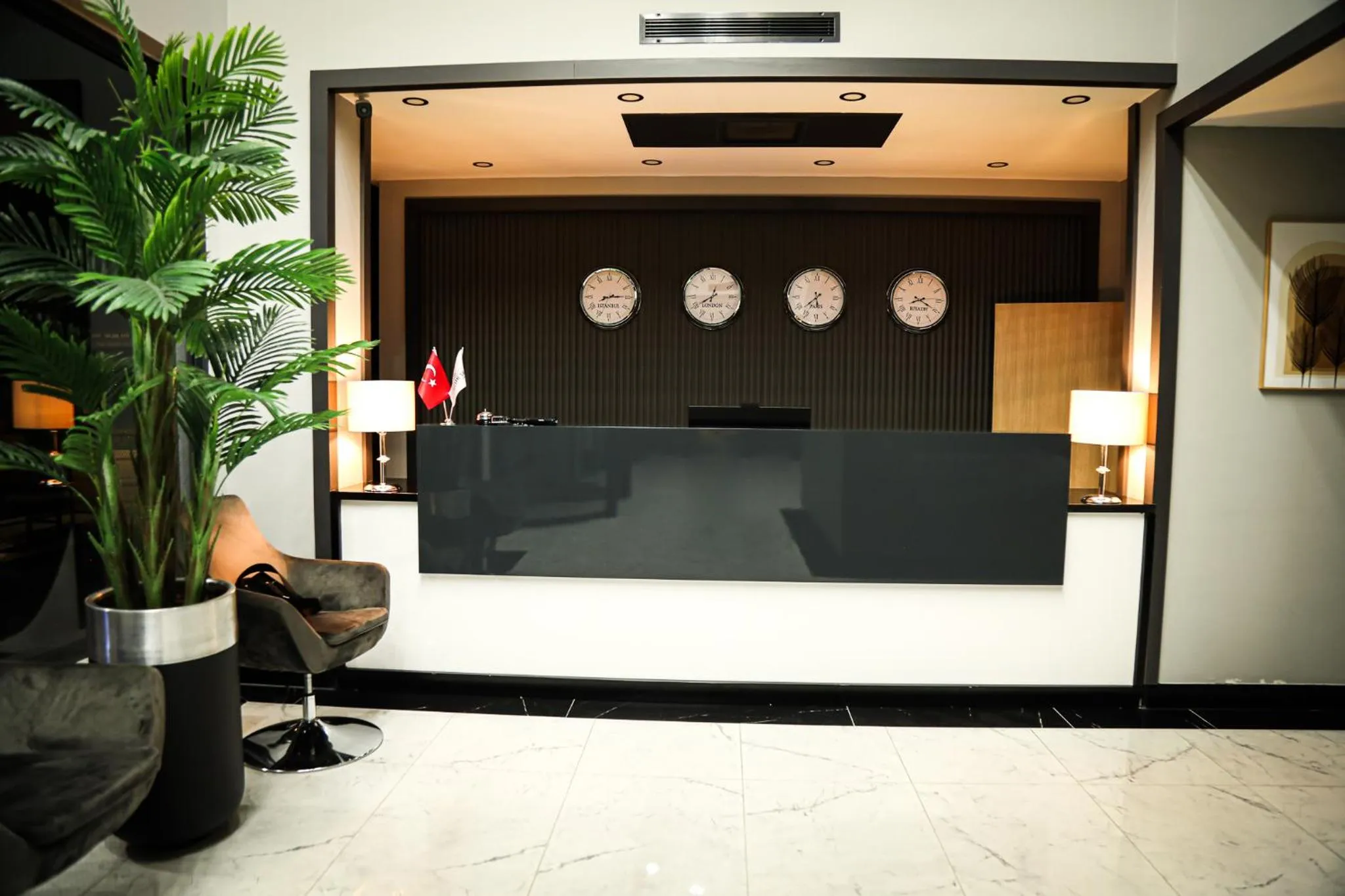 Lobby or reception in Şehrar Suite Hotel