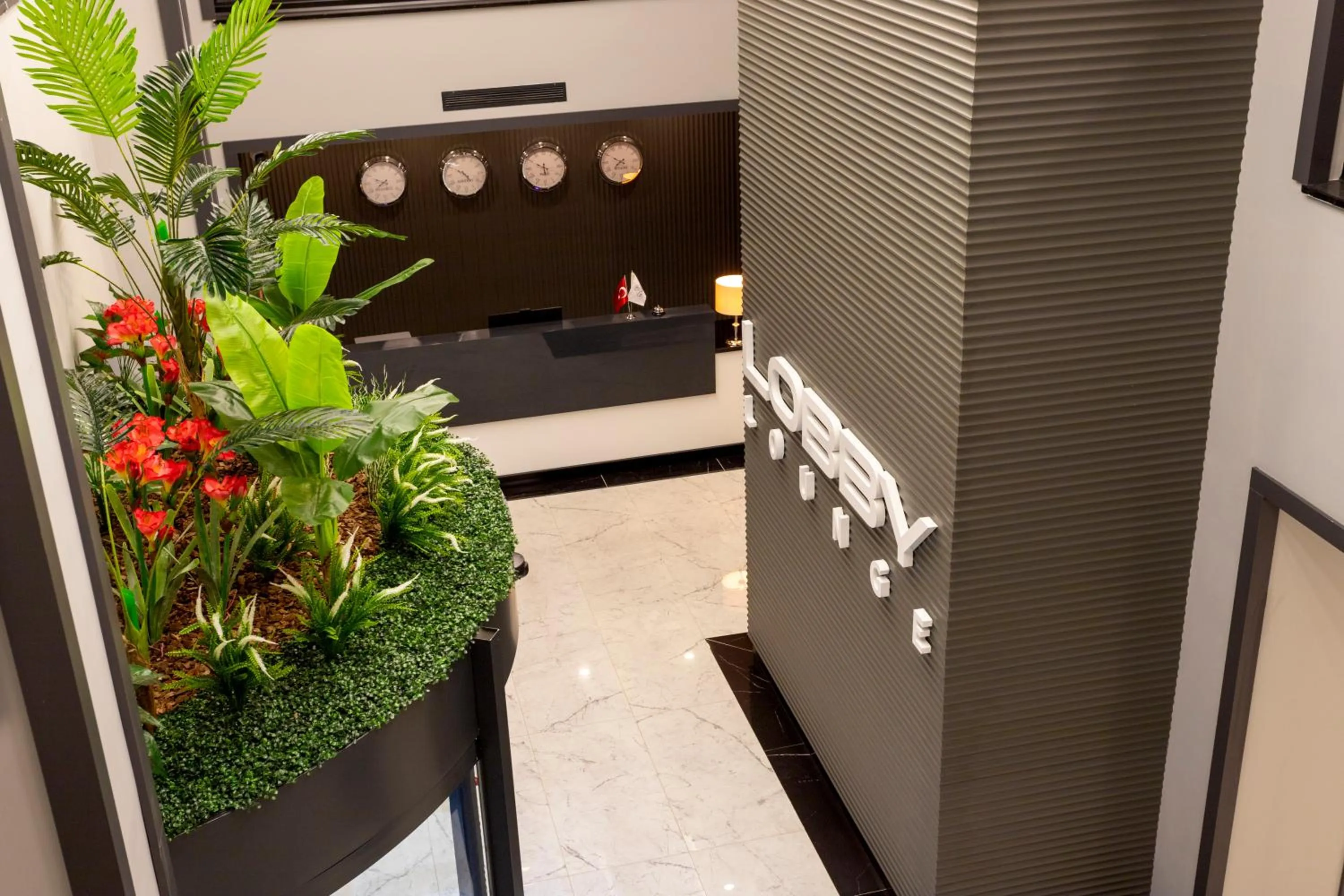 Lobby or reception in Şehrar Suite Hotel