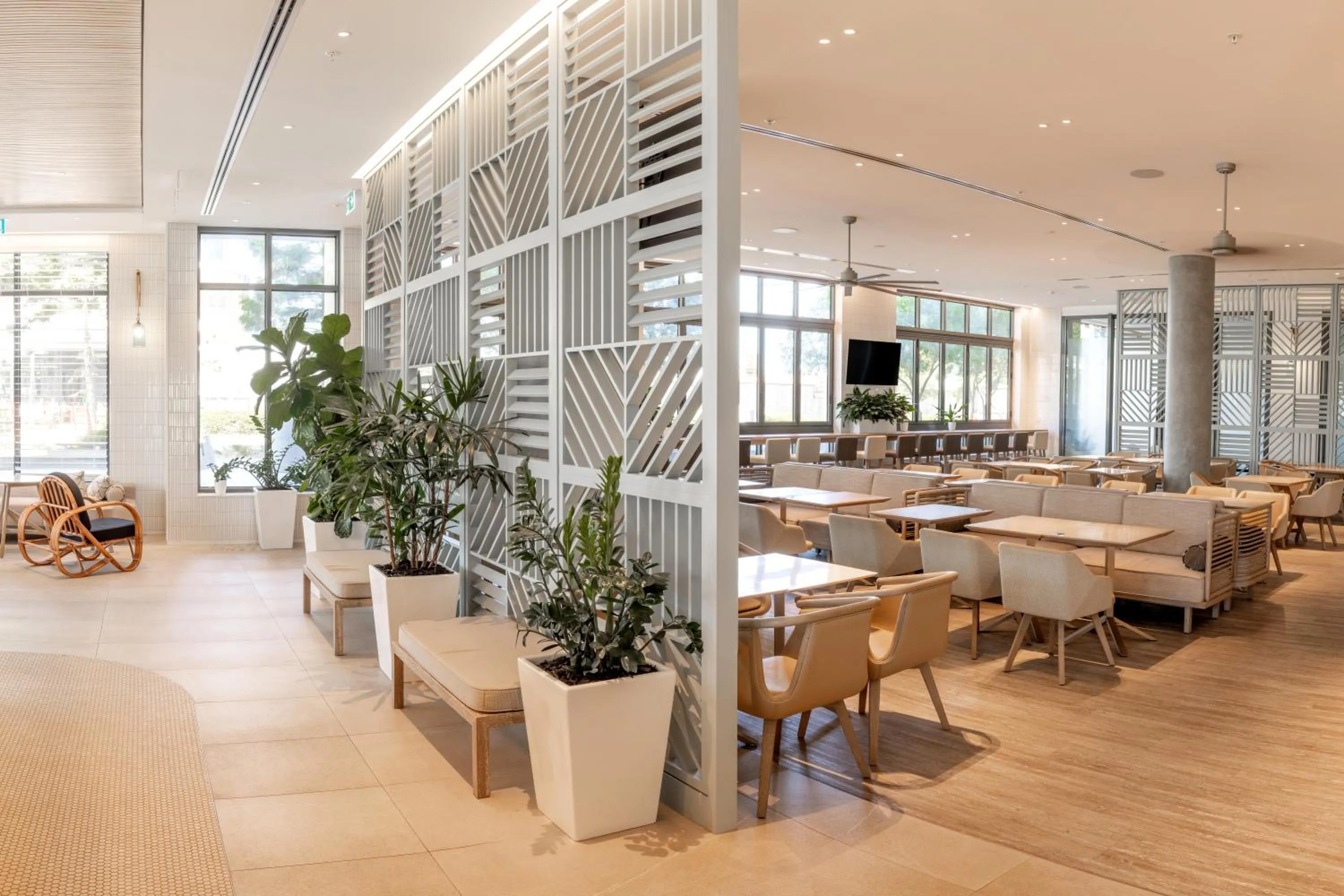 Restaurant/places to eat in Holiday Inn Express & Suites Sunshine Coast by IHG