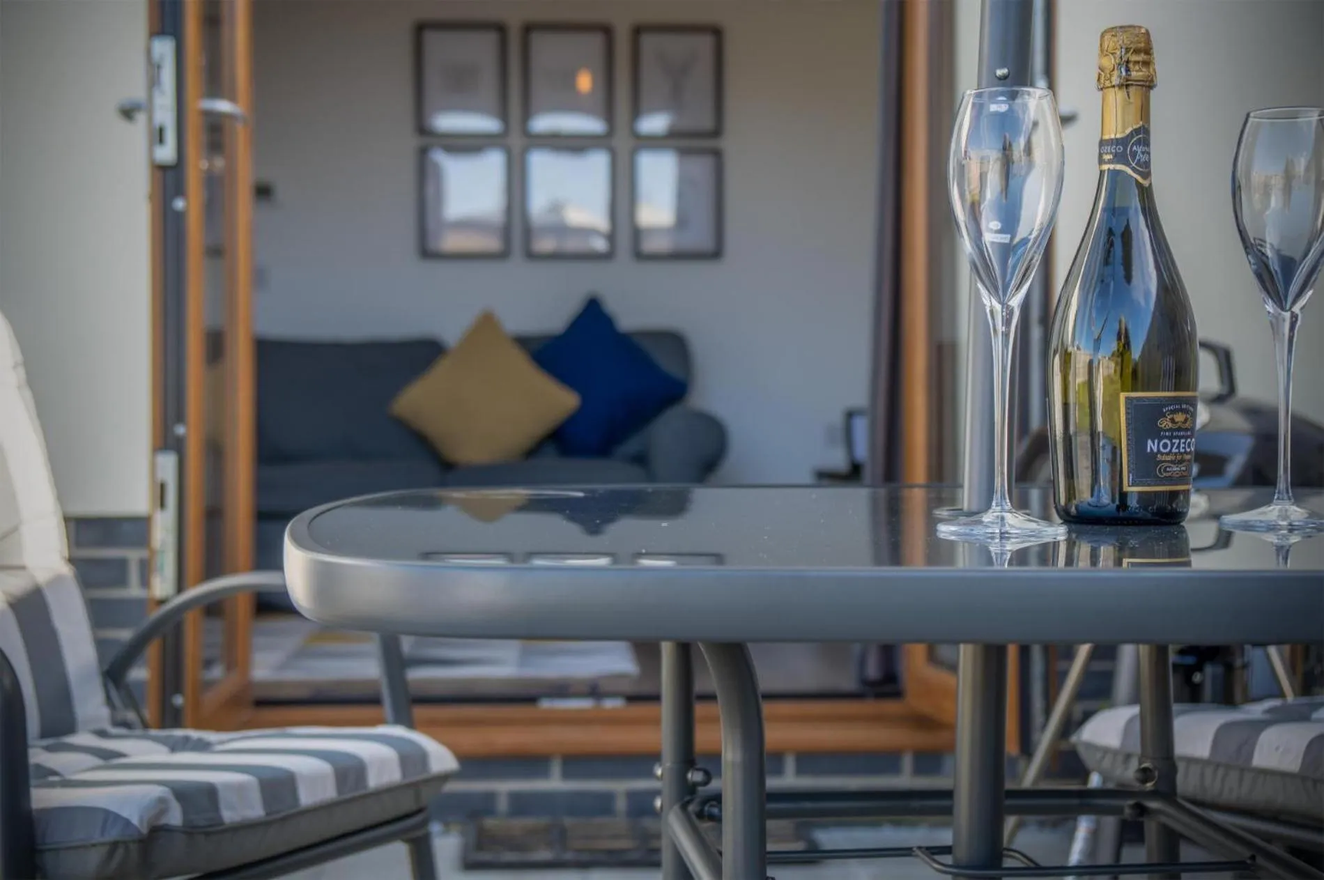 Floor plan in Johnnys Cove - 2 Bedroom Holiday Home - New Hedges