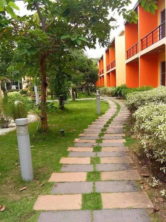 BANGKOK.GRAND.RESORT