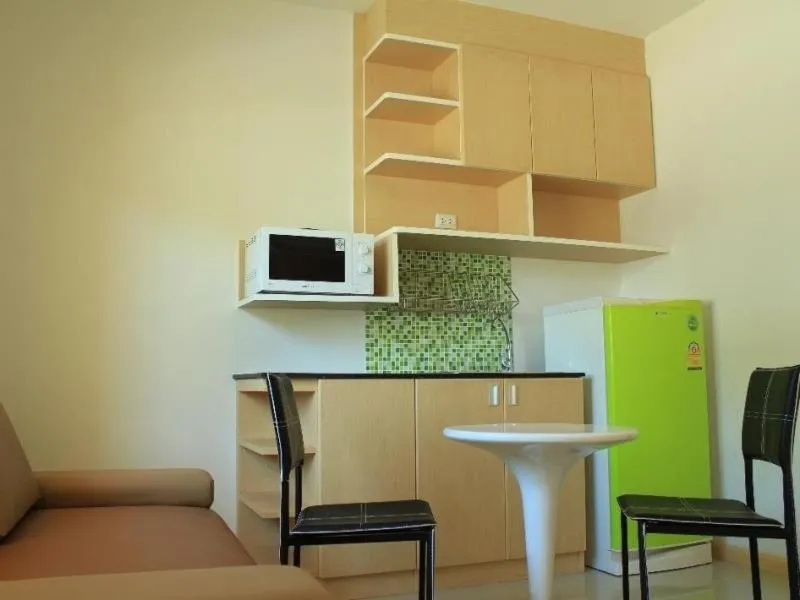 Dining area in BANGKOK.GRAND.RESORT