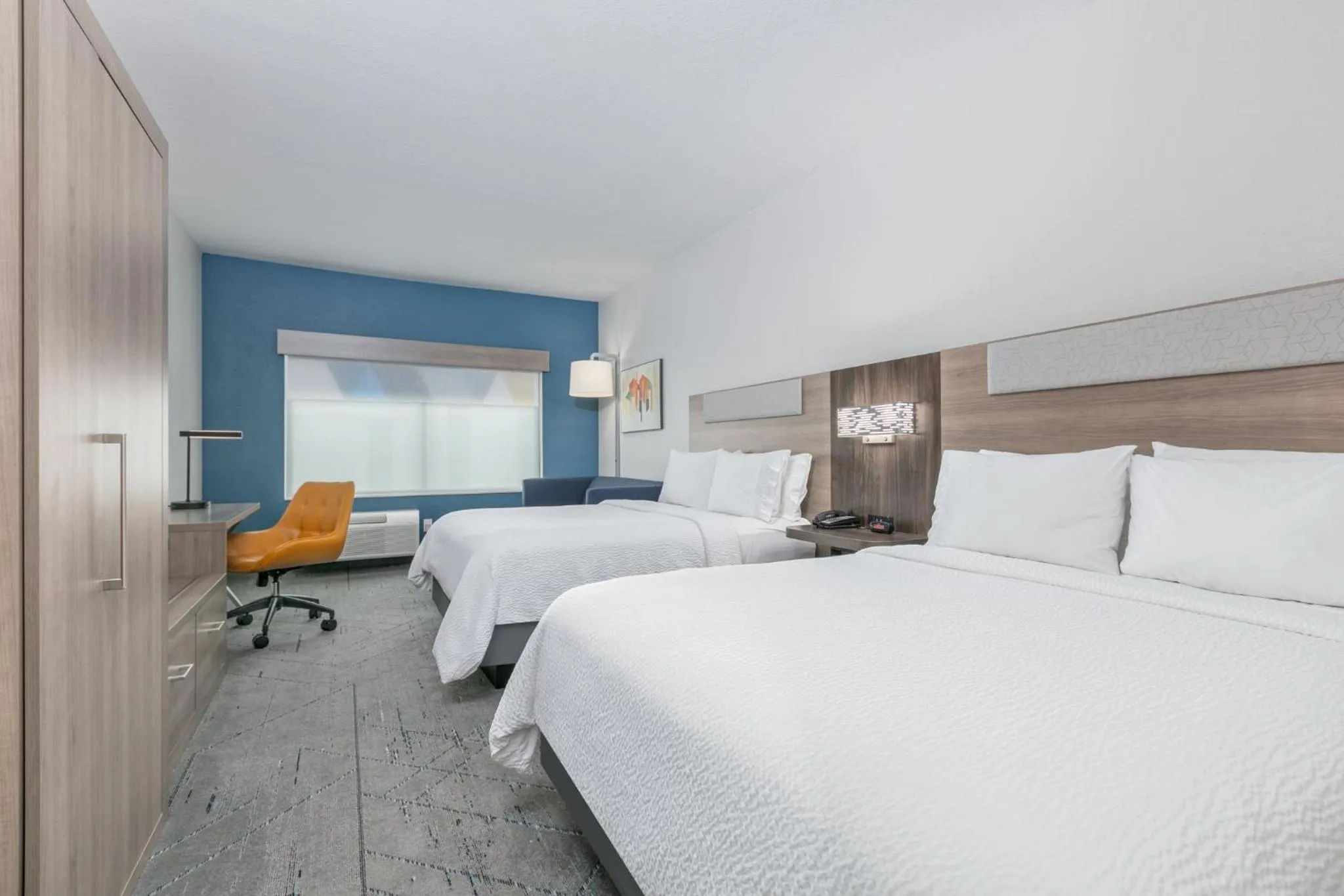 Bedroom, Bed in HOLIDAY INN EXPRESS & SUITES DALLAS PLANO NORTH by IHG