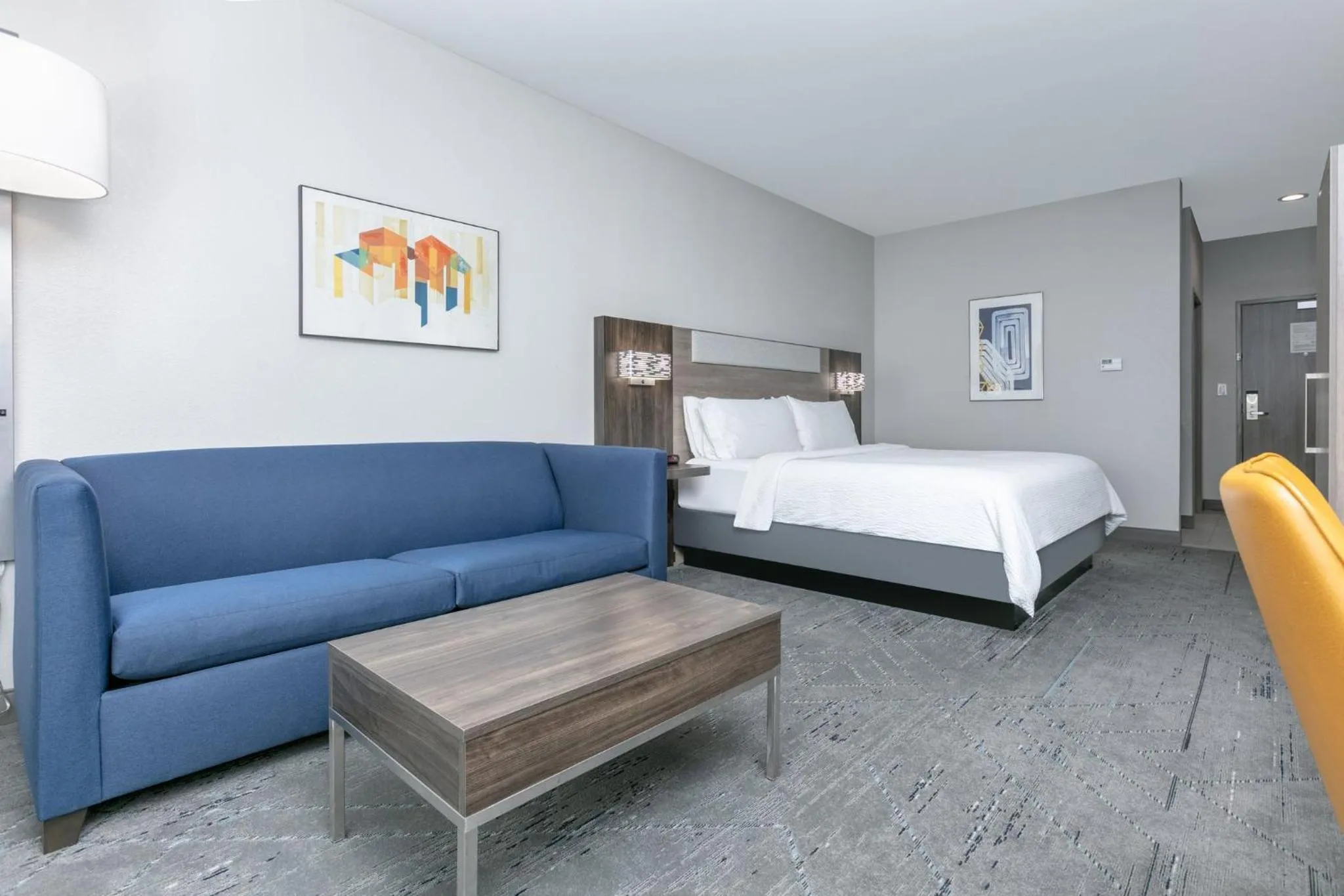 Bedroom, Bed in HOLIDAY INN EXPRESS & SUITES DALLAS PLANO NORTH by IHG