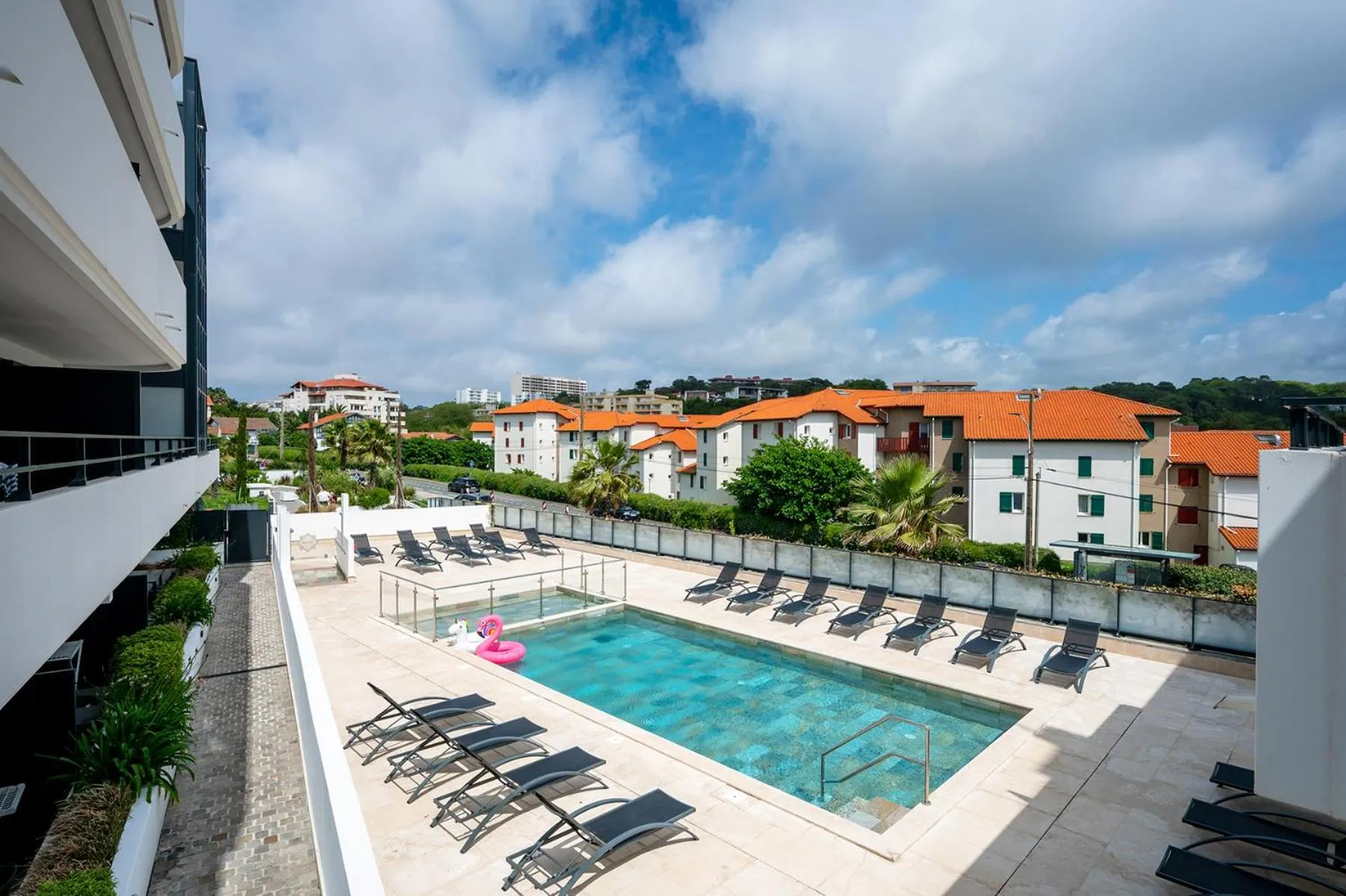 Swimming pool in Nemea Appart Hotel Les Hauts de Milady Biarritz