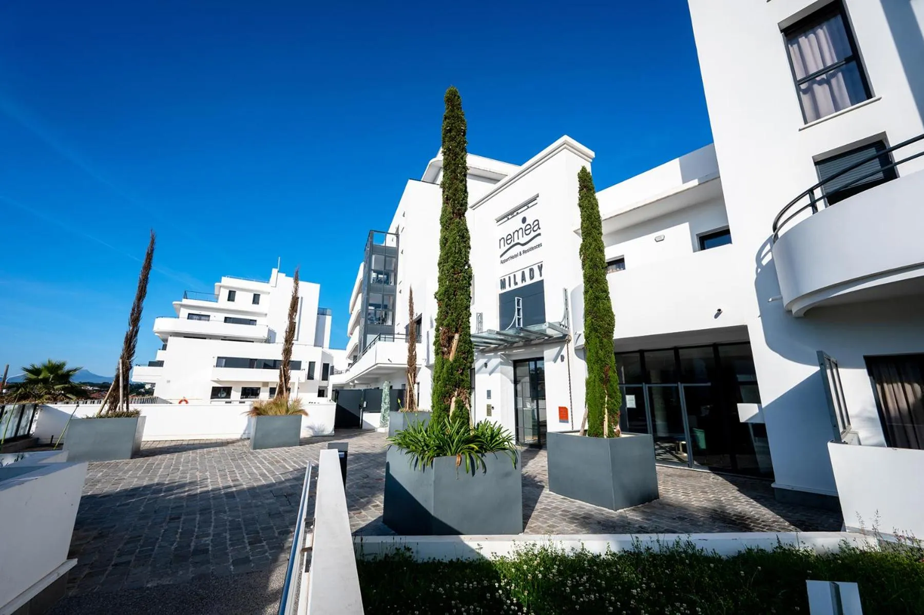 Property building in Nemea Appart Hotel Les Hauts de Milady Biarritz