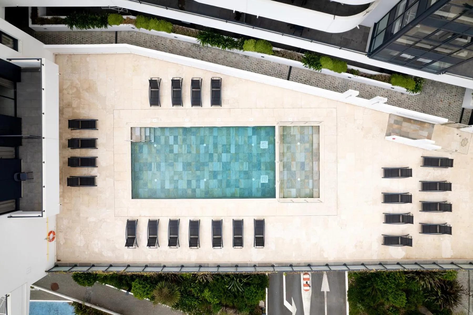 Pool view in Nemea Appart Hotel Les Hauts de Milady Biarritz