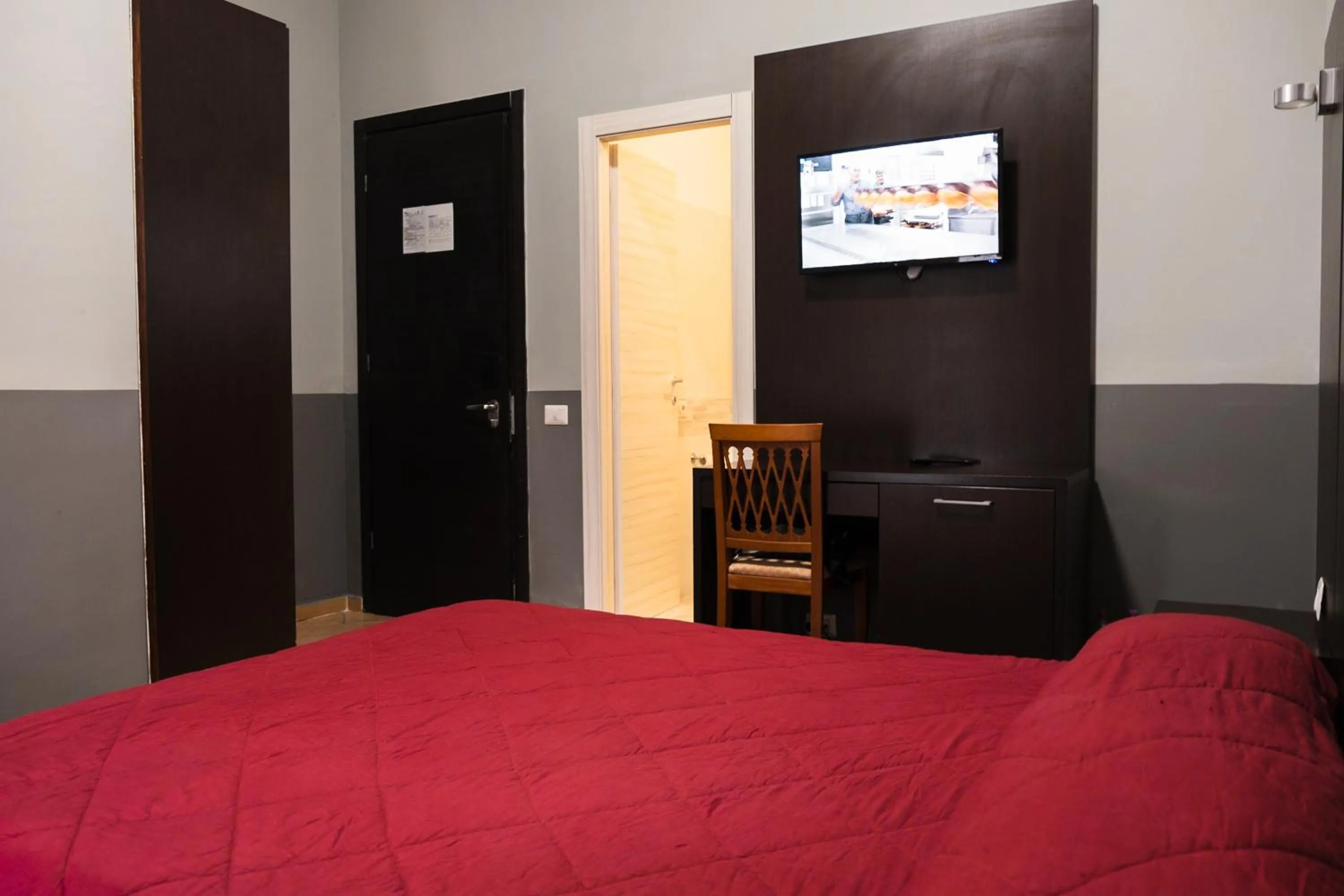 Photo of the whole room, Bed in Hotel d'Este