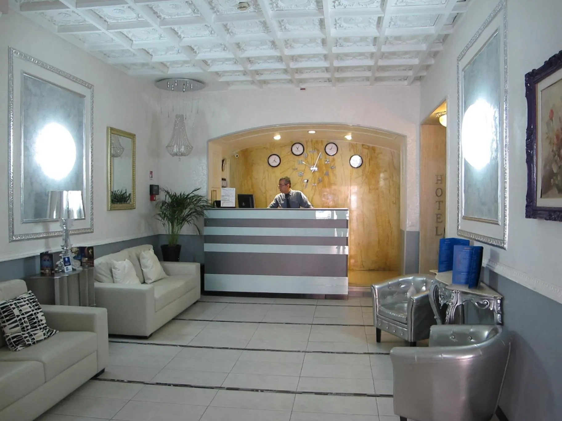 Lobby or reception in Hotel d'Este