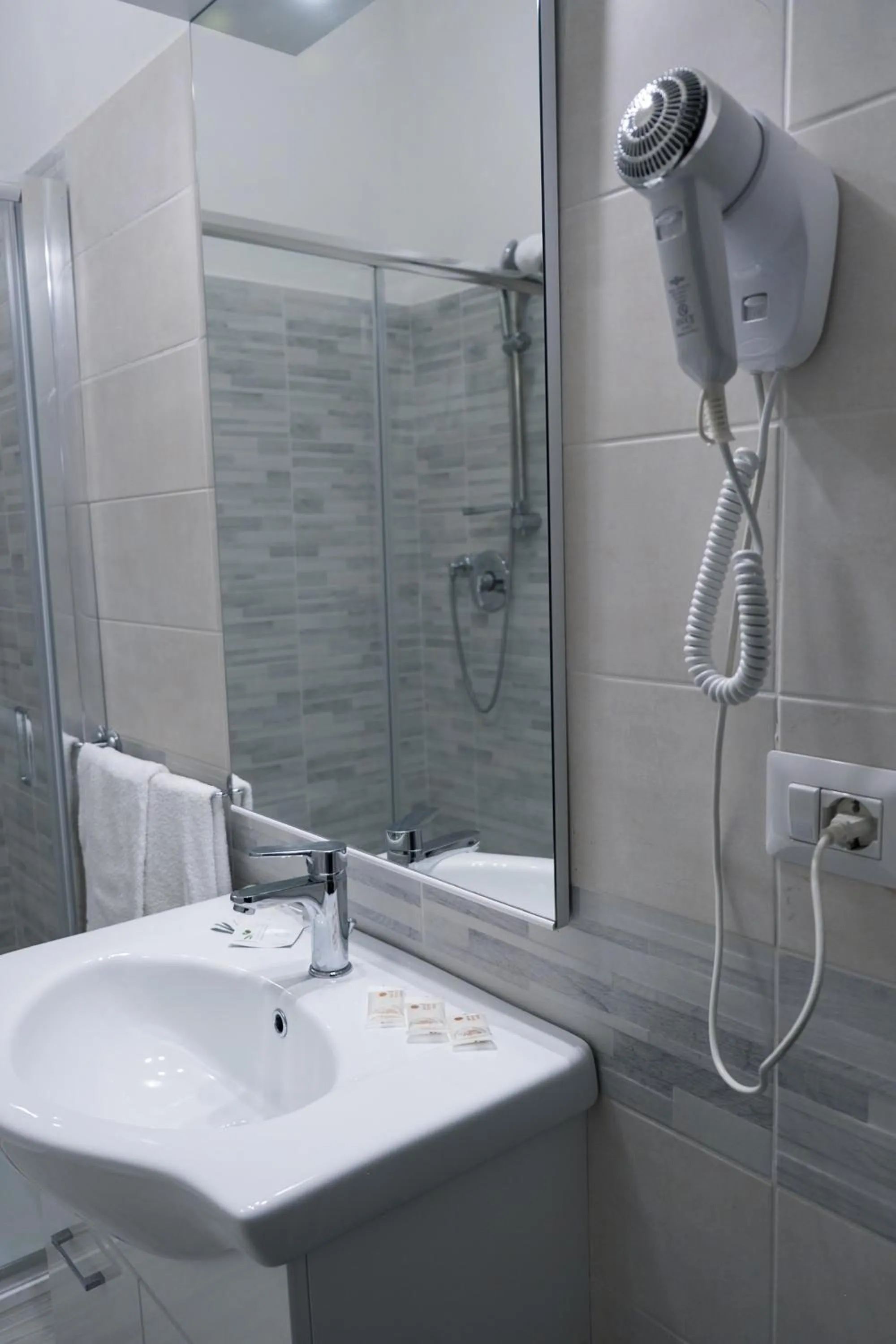 Bathroom in Hotel d'Este