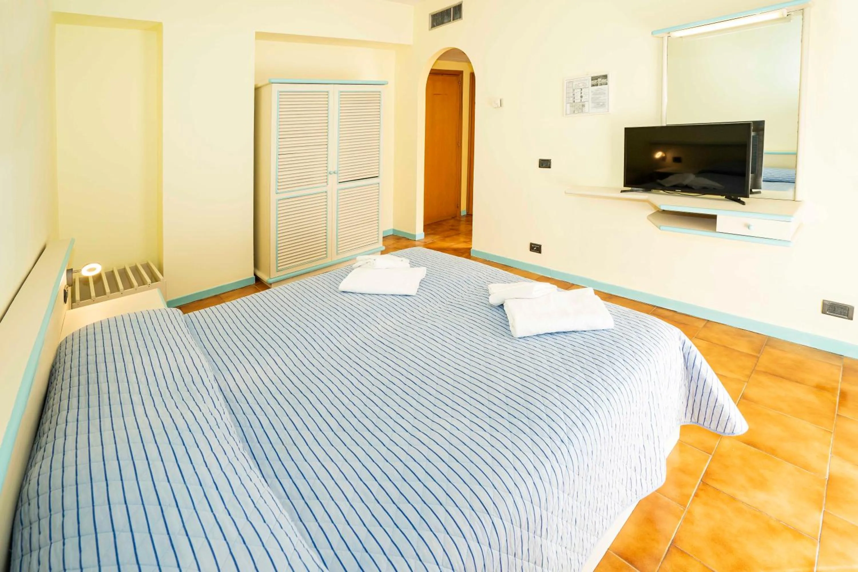 Bedroom in Hotel San Pietro