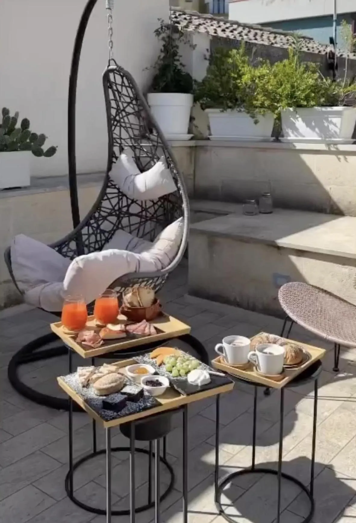 Bed in Le Vie Del Centro Luxury Room