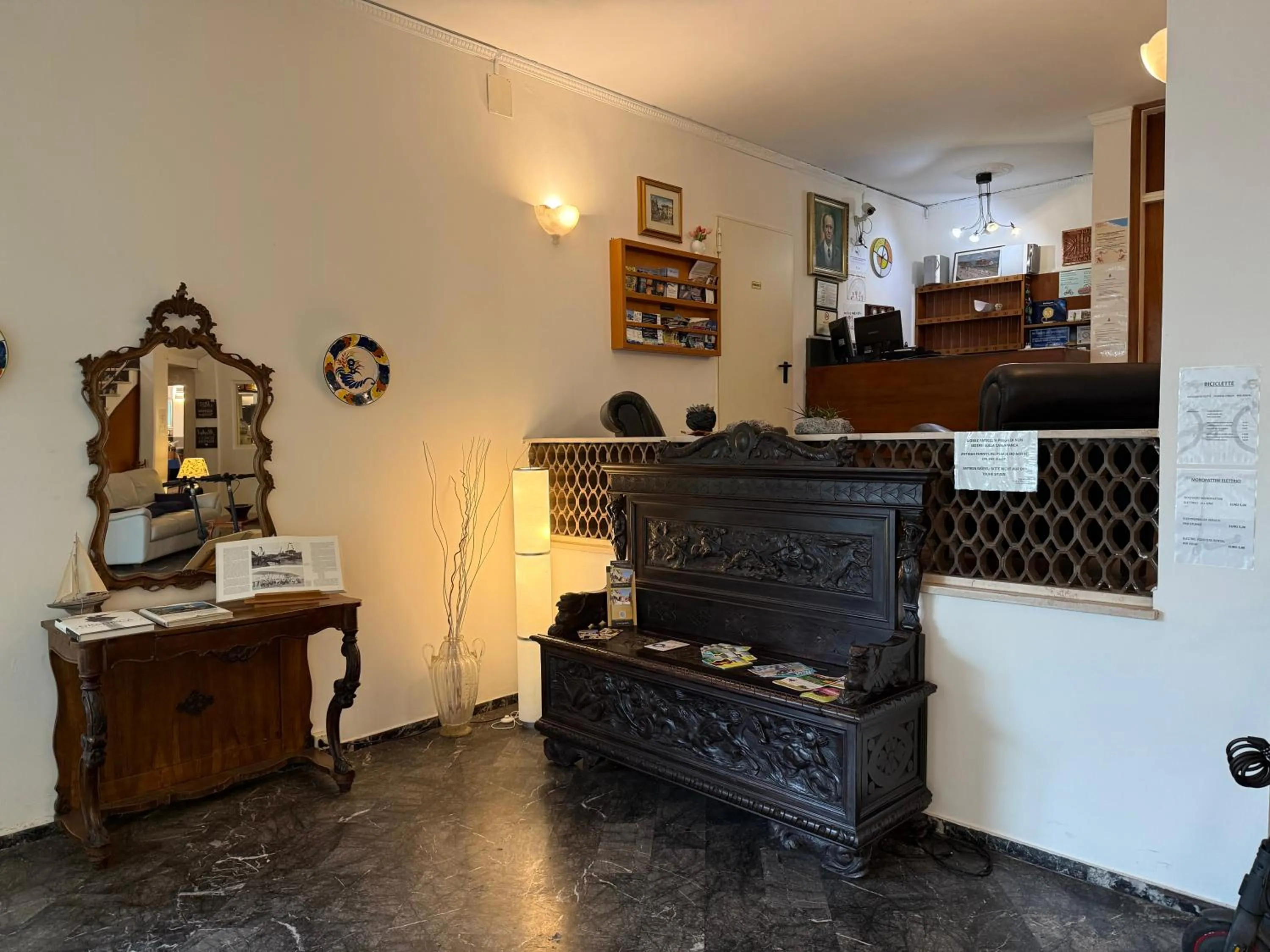 Lobby or reception in Hotel Helvetia