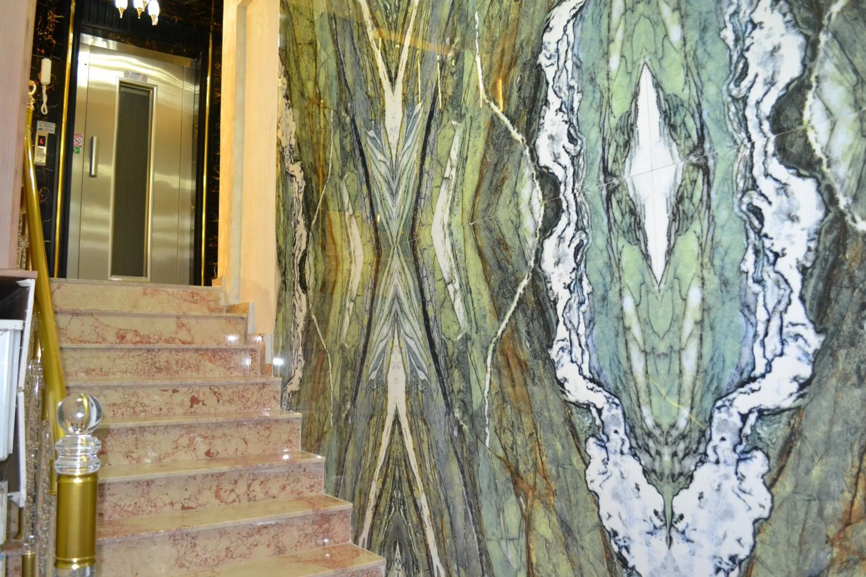 Facade/entrance in Bona Sera Hotel