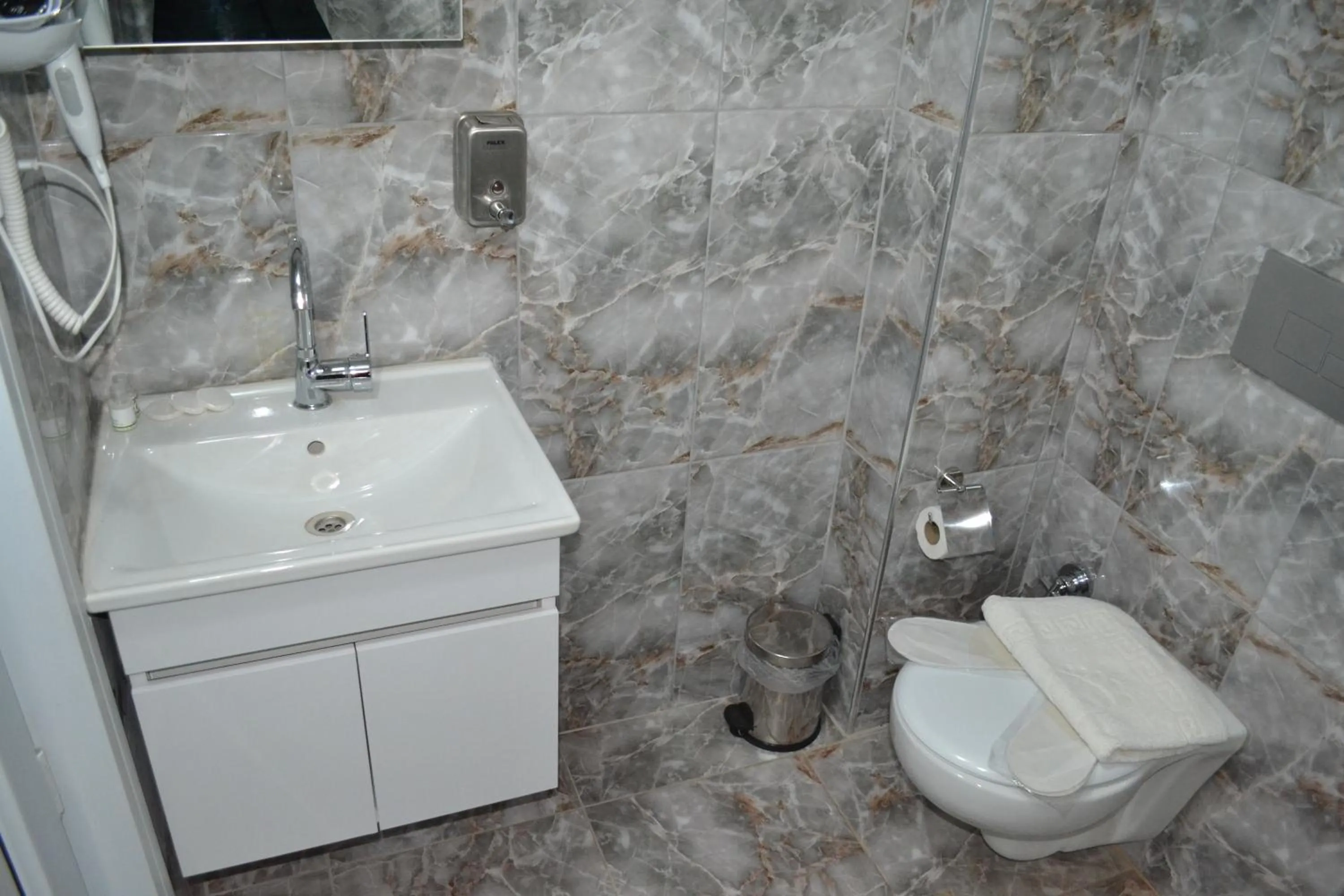 Bathroom in Bona Sera Hotel