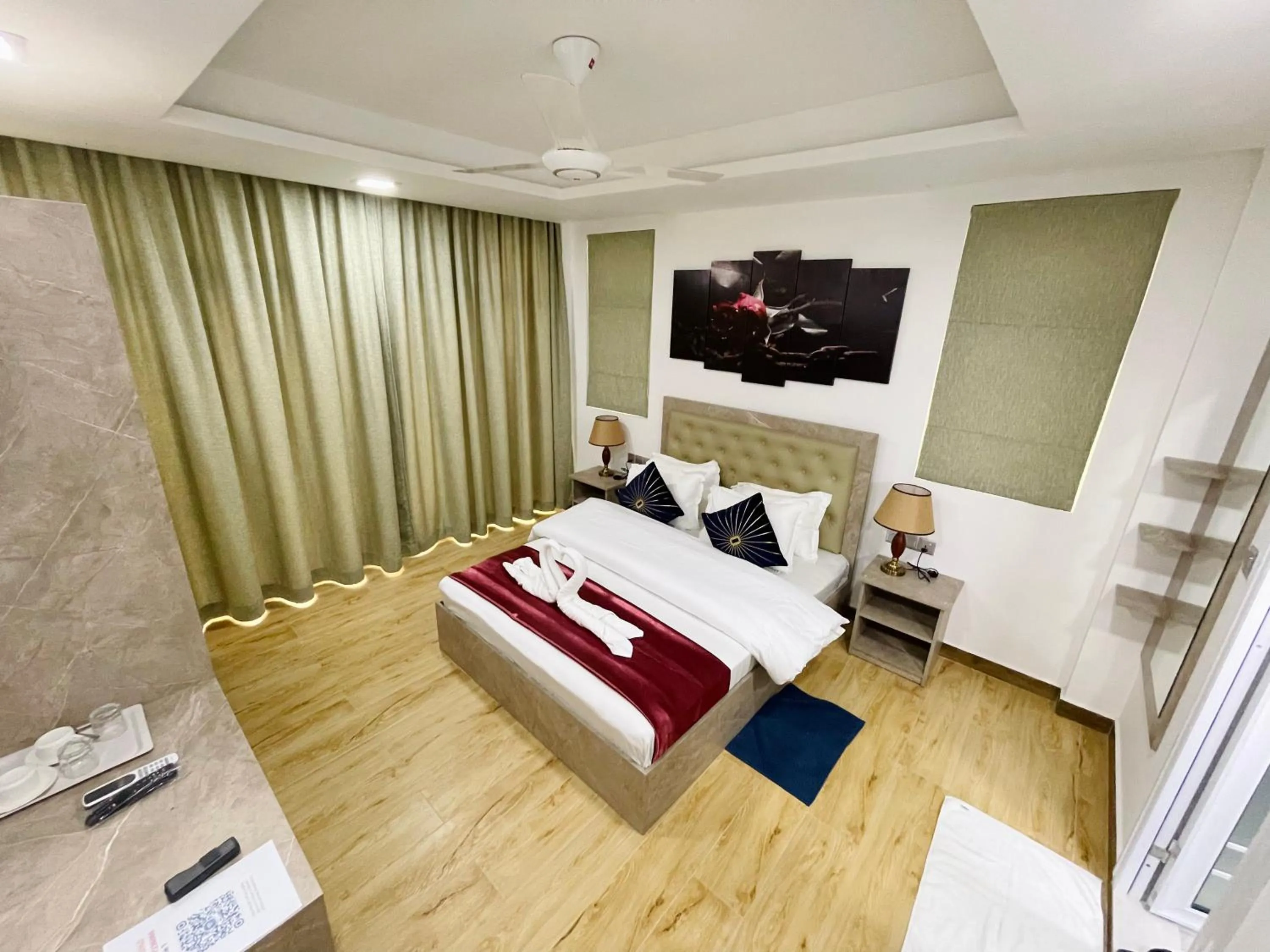 Photo of the whole room, Bed in Marine Holiday