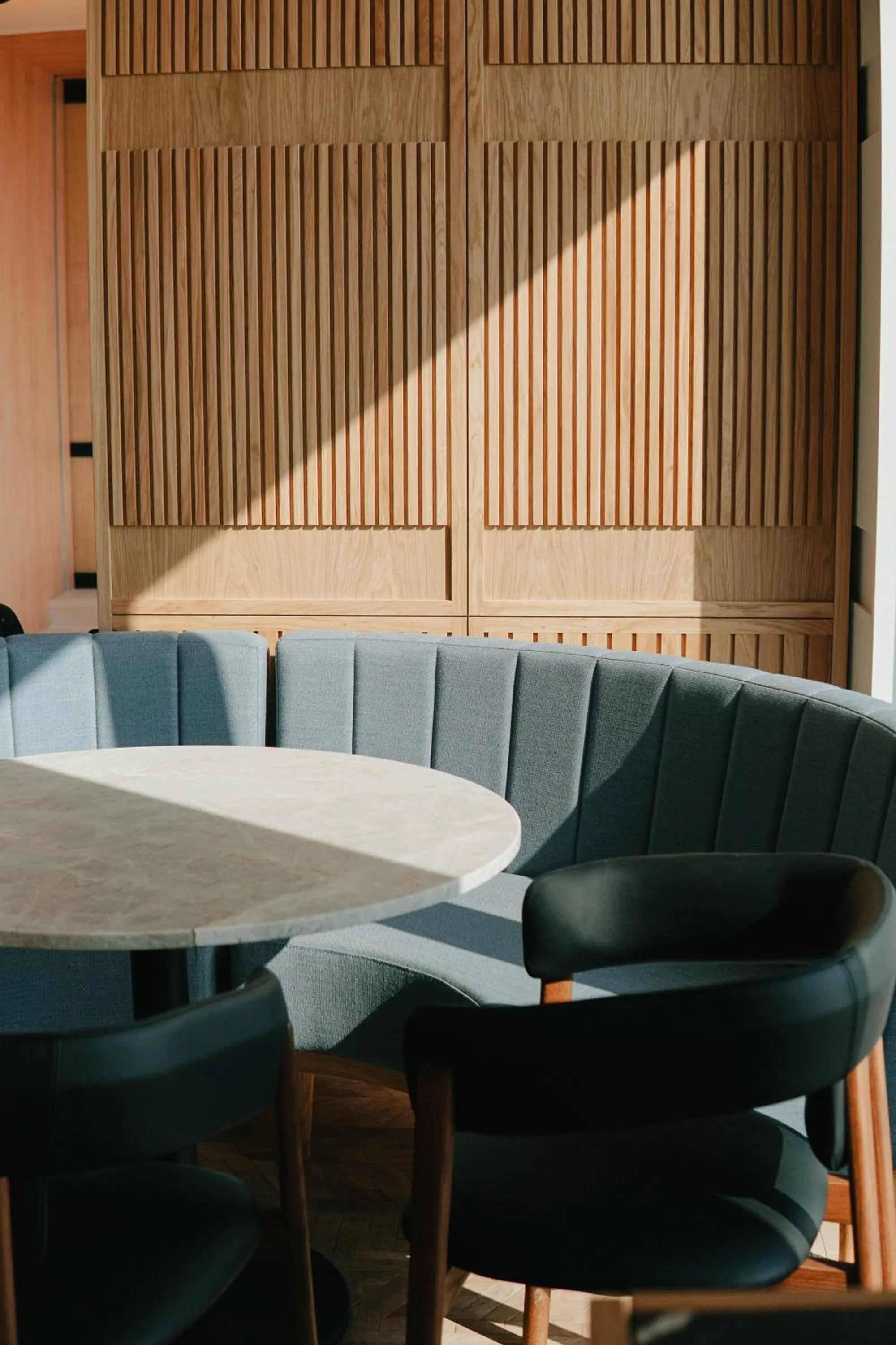 Restaurant/places to eat in Aethos Ericeira