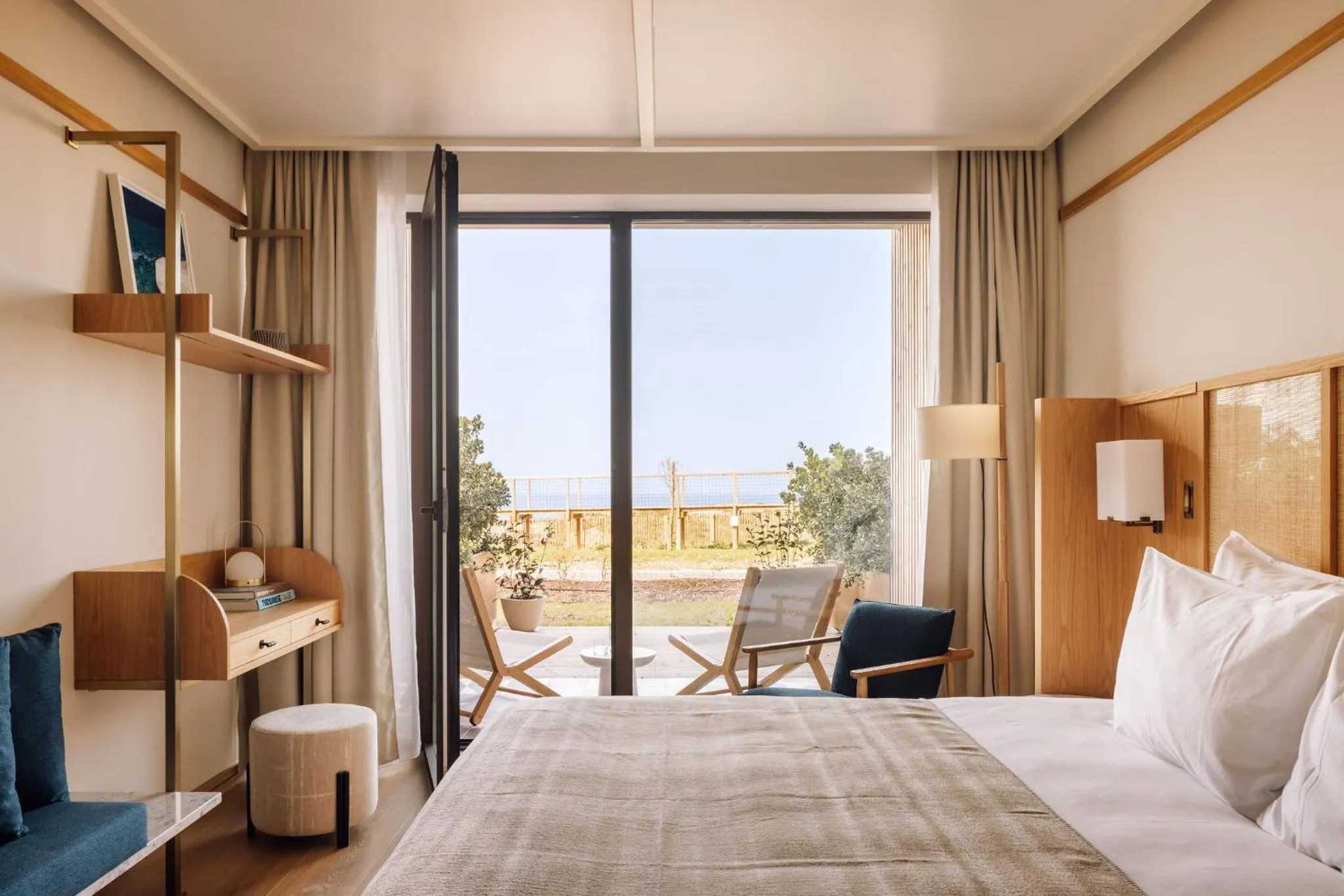 Bedroom, Bed in Aethos Ericeira