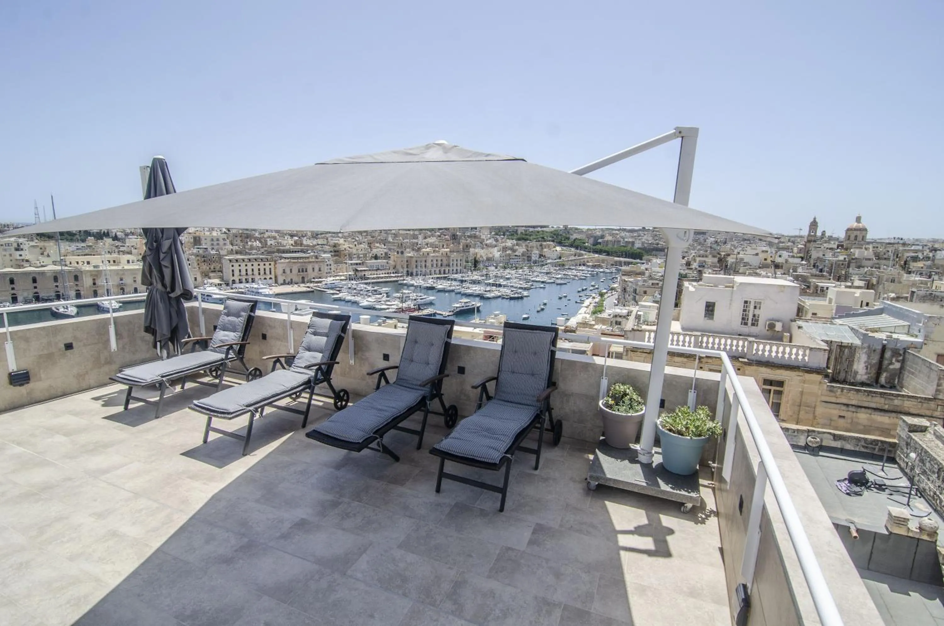 Seating area in Senglea Suites