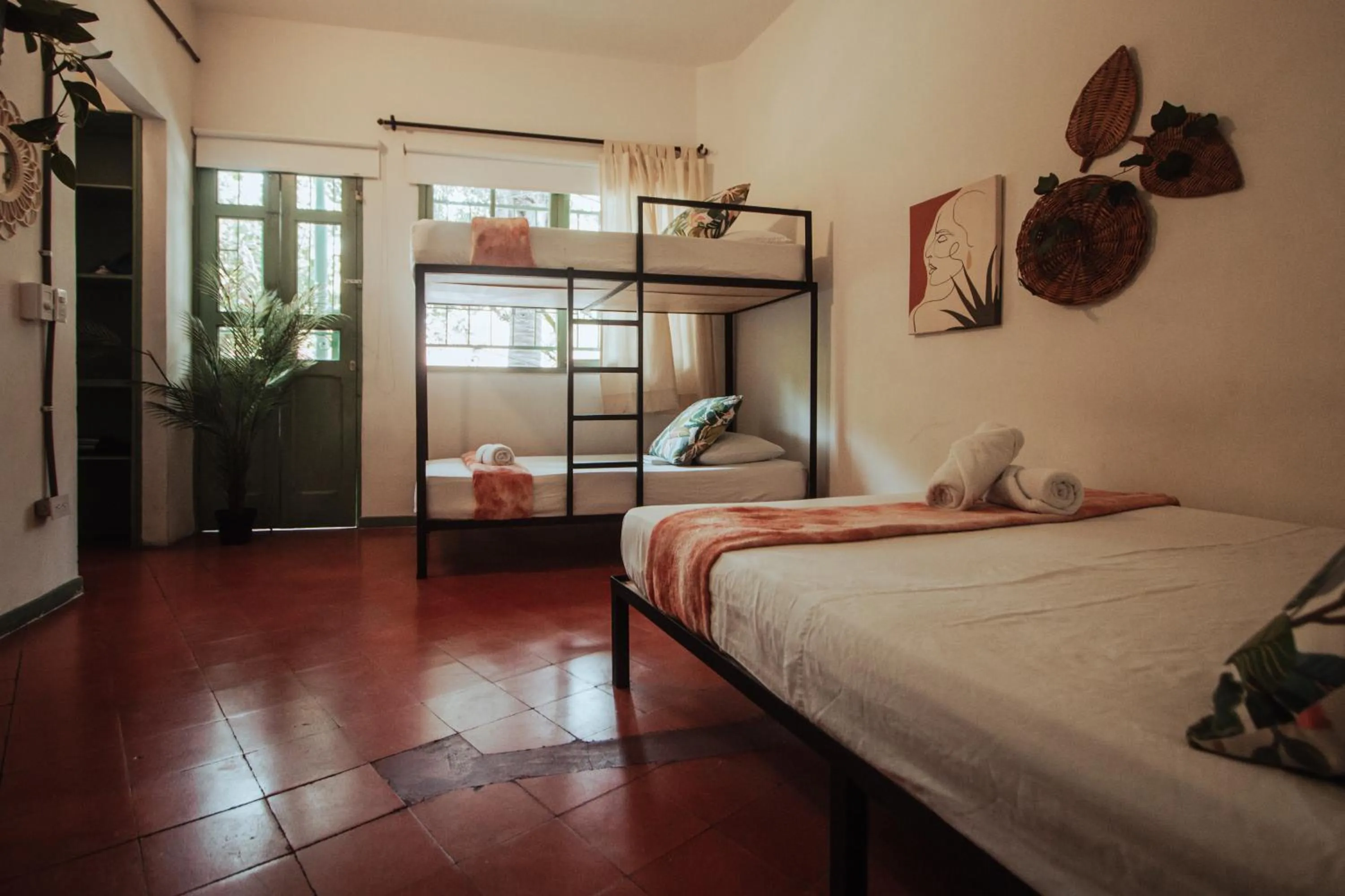 Photo of the whole room, Bed in Centro Hostel Medellin