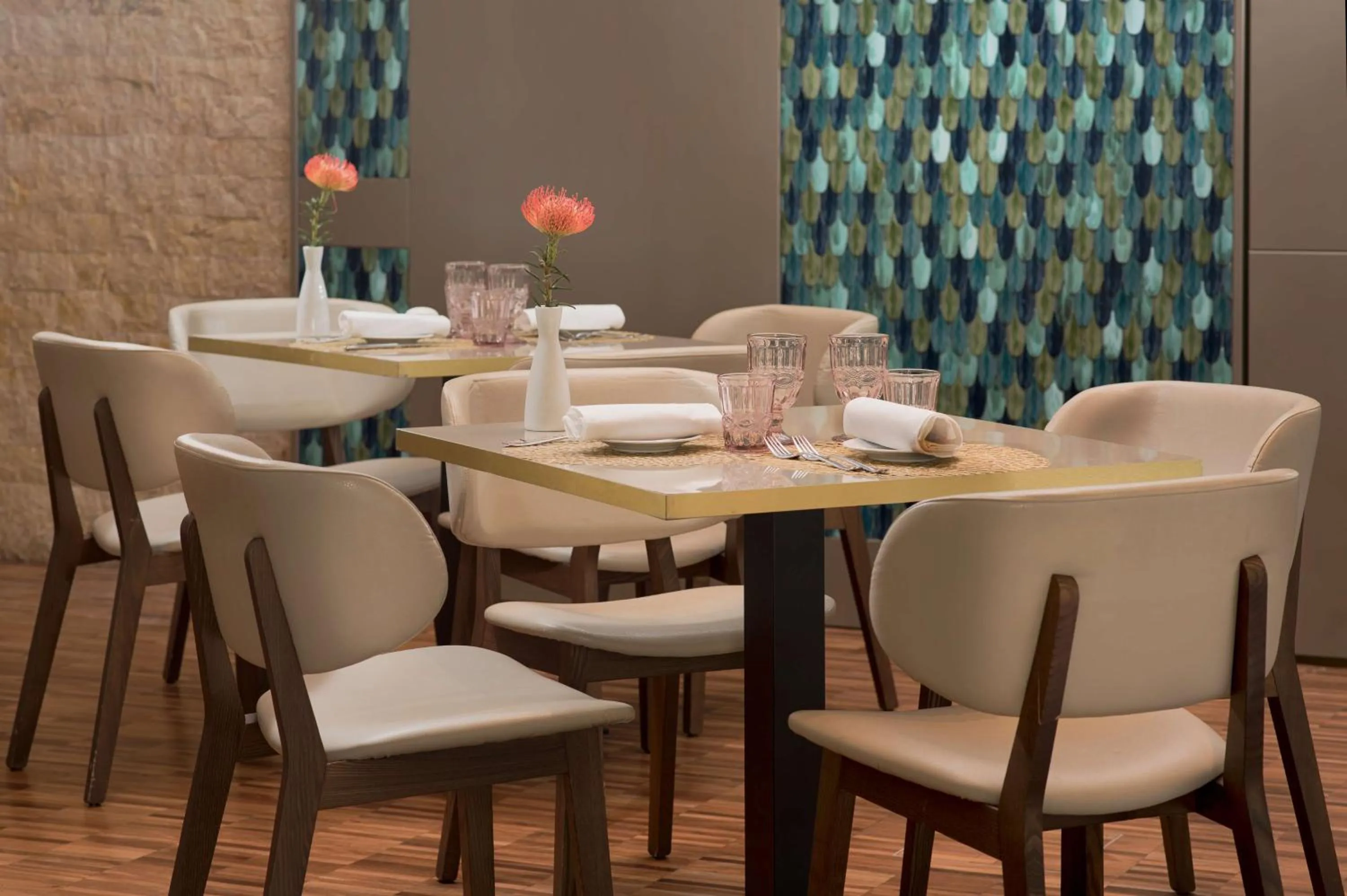 Restaurant/places to eat in NH Palermo