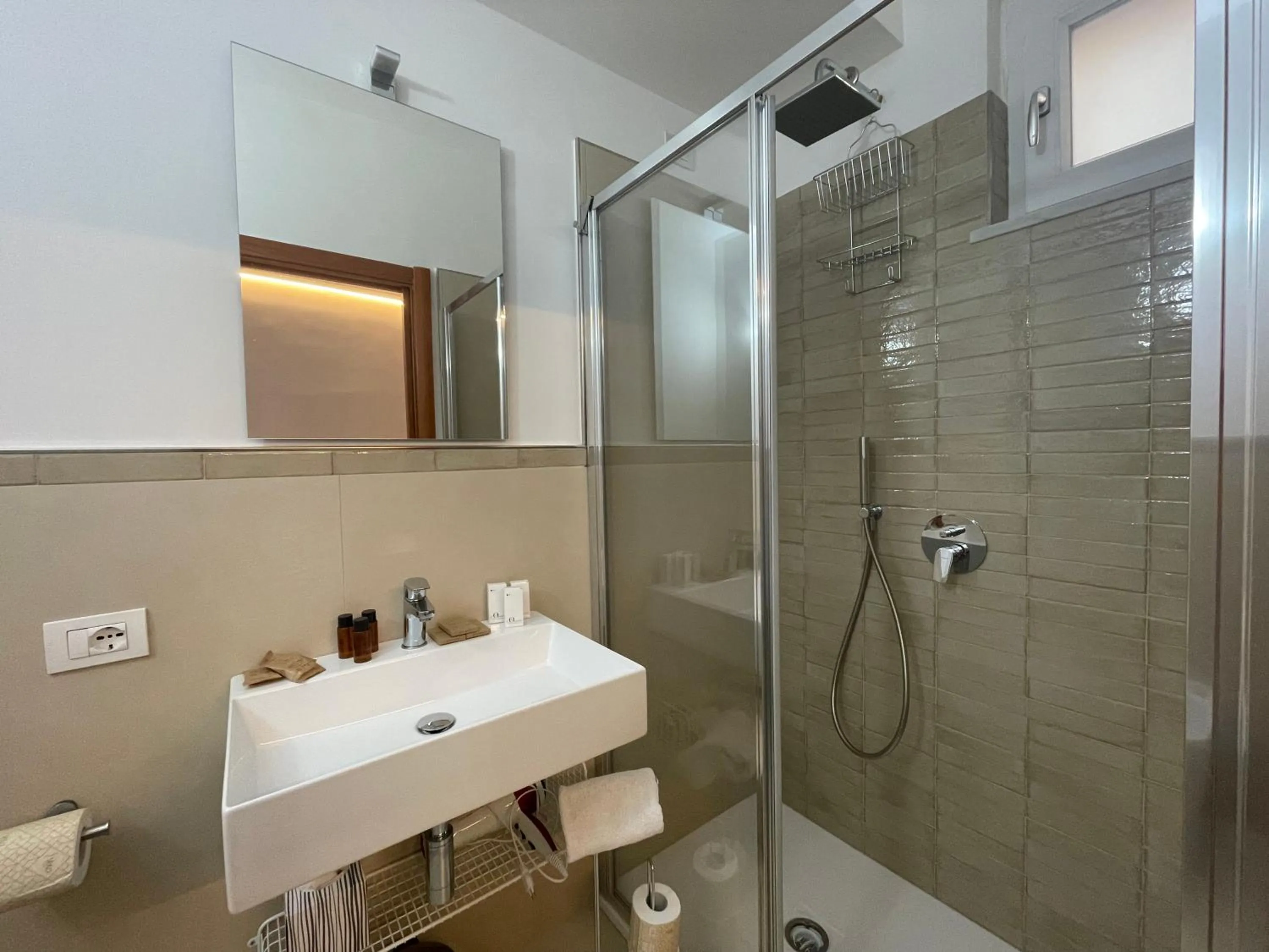 Bathroom in GiGa MaRe Apartments