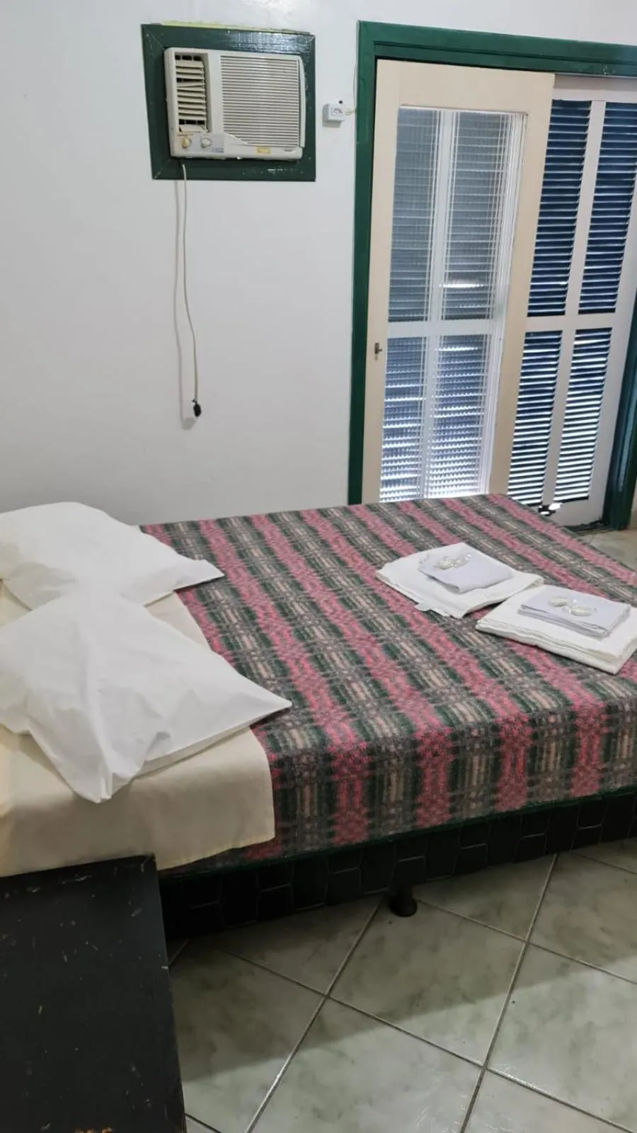 Bed in Hotel Central Praia