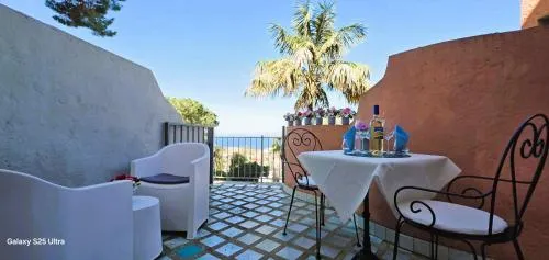 Hotel Calysea Tropea - Breakfast & Brunch Until 13-00 Private Free Parking