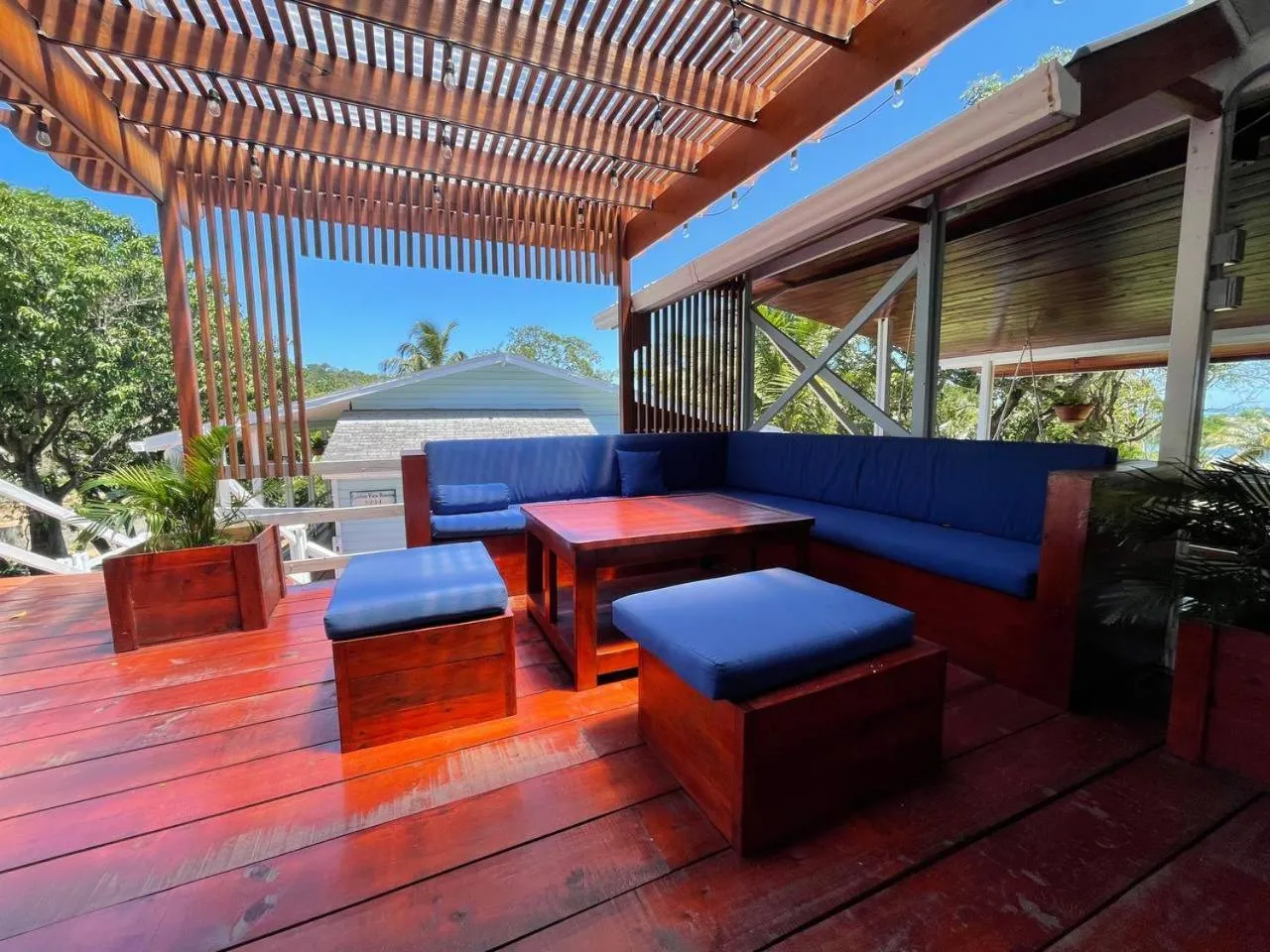 Property building in Hotel and Dive Center Roatan Yacht Club