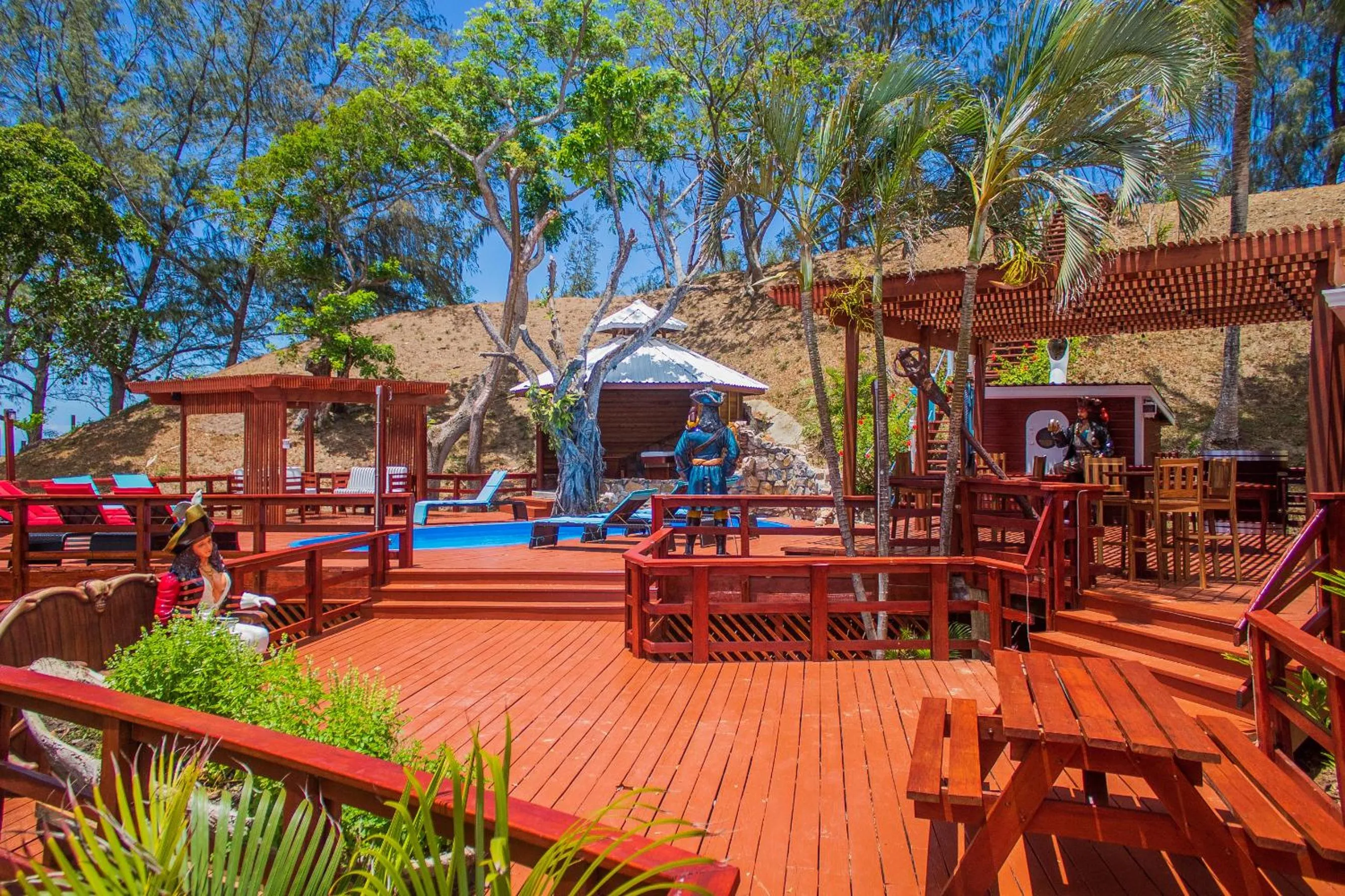 Property building in Hotel and Dive Center Roatan Yacht Club