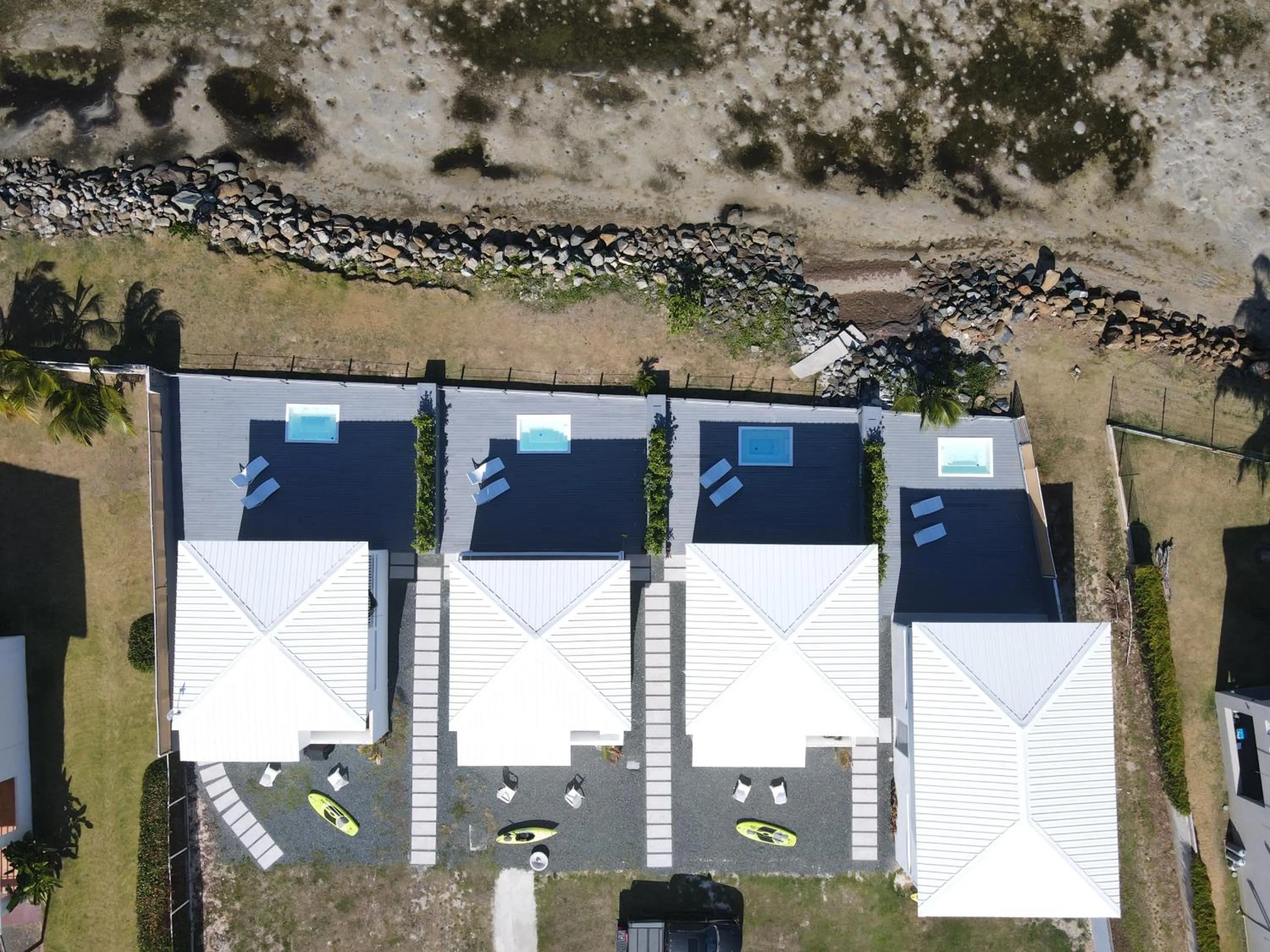 Property building in Picuas Village