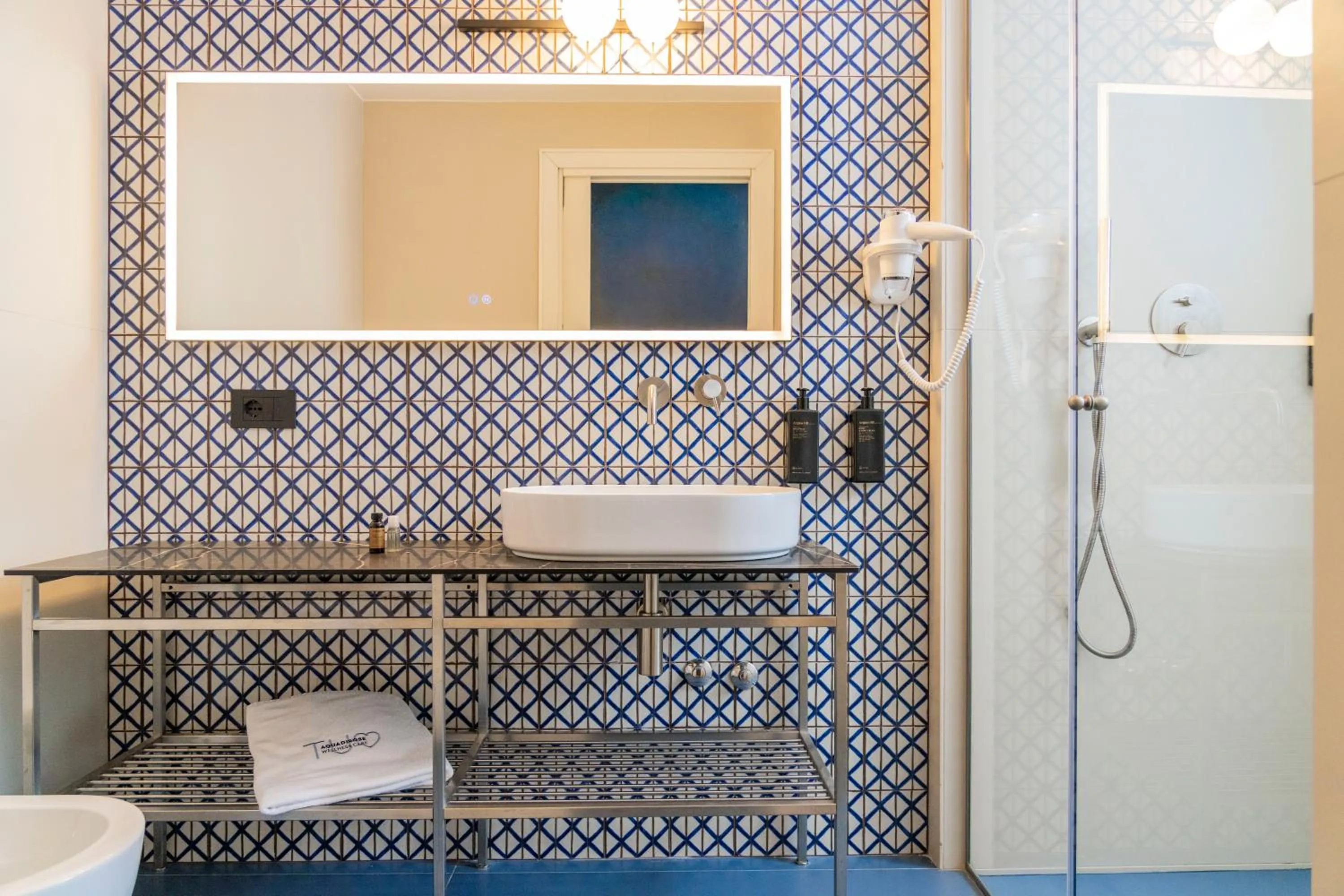 Bathroom in Le Rose Spa Hotel