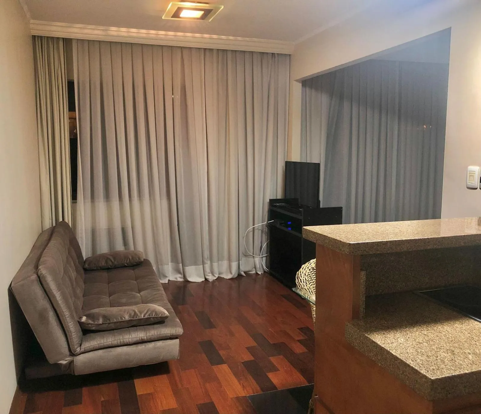 Flat em Hotel de Luxo no Itaim