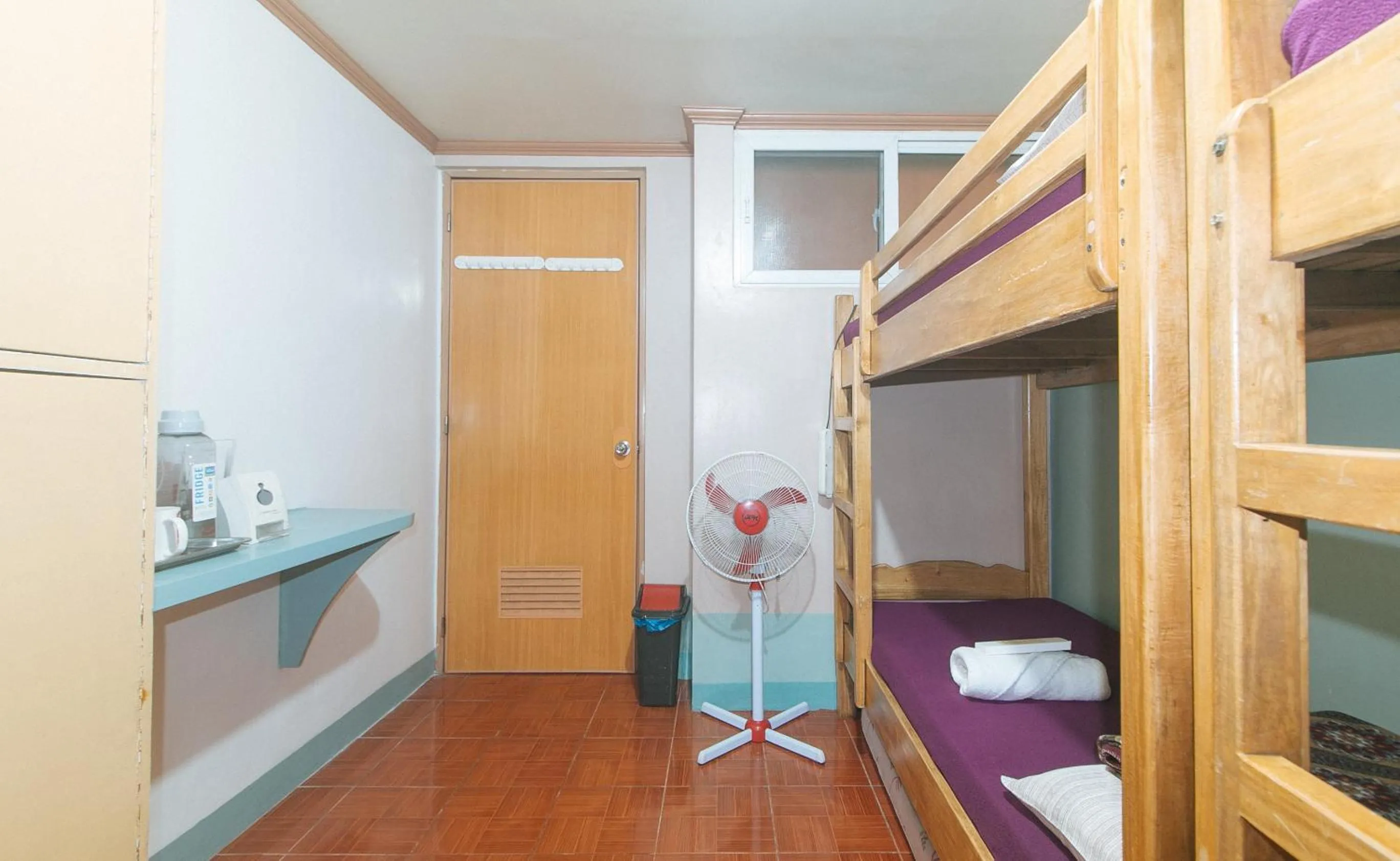 bunk bed, Bed in RedDoorz Hostel at MRC Residences Baguio