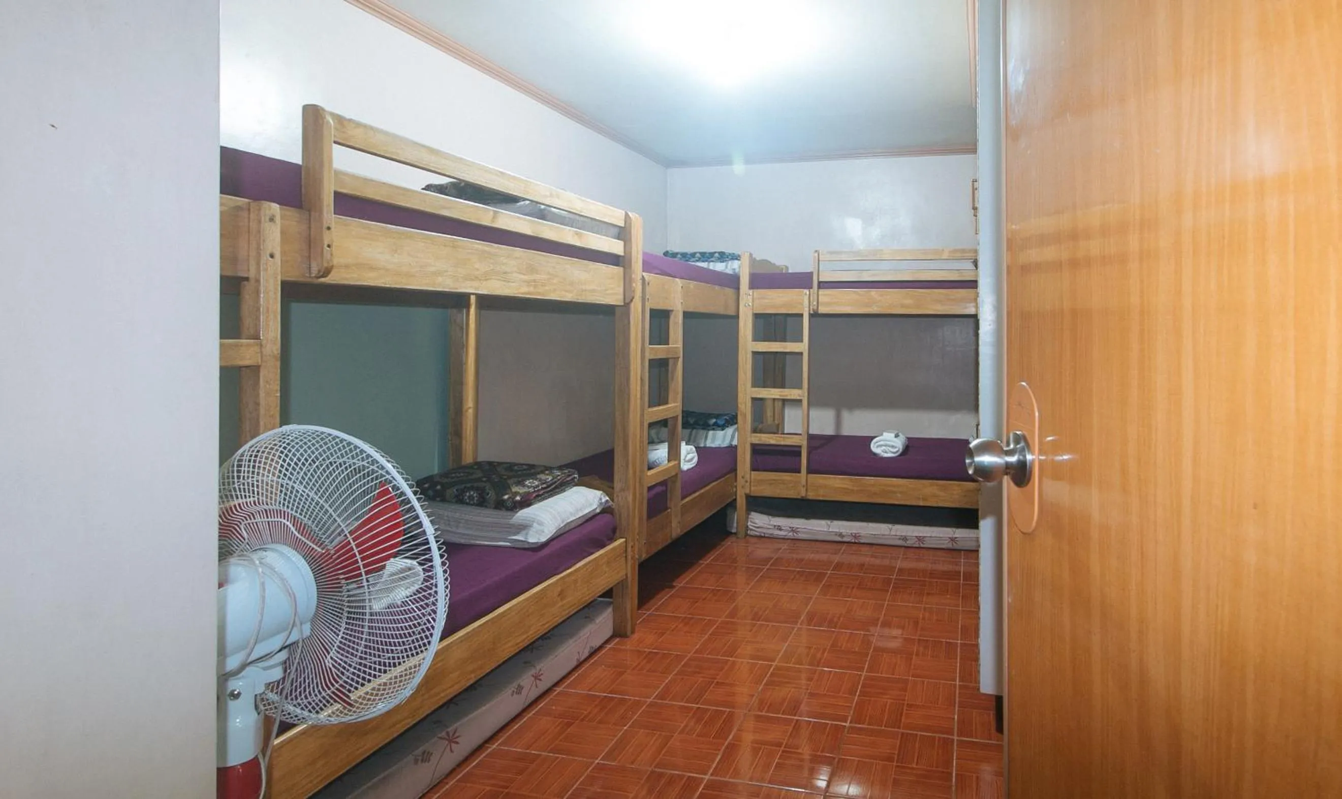bunk bed, Bed in RedDoorz Hostel at MRC Residences Baguio