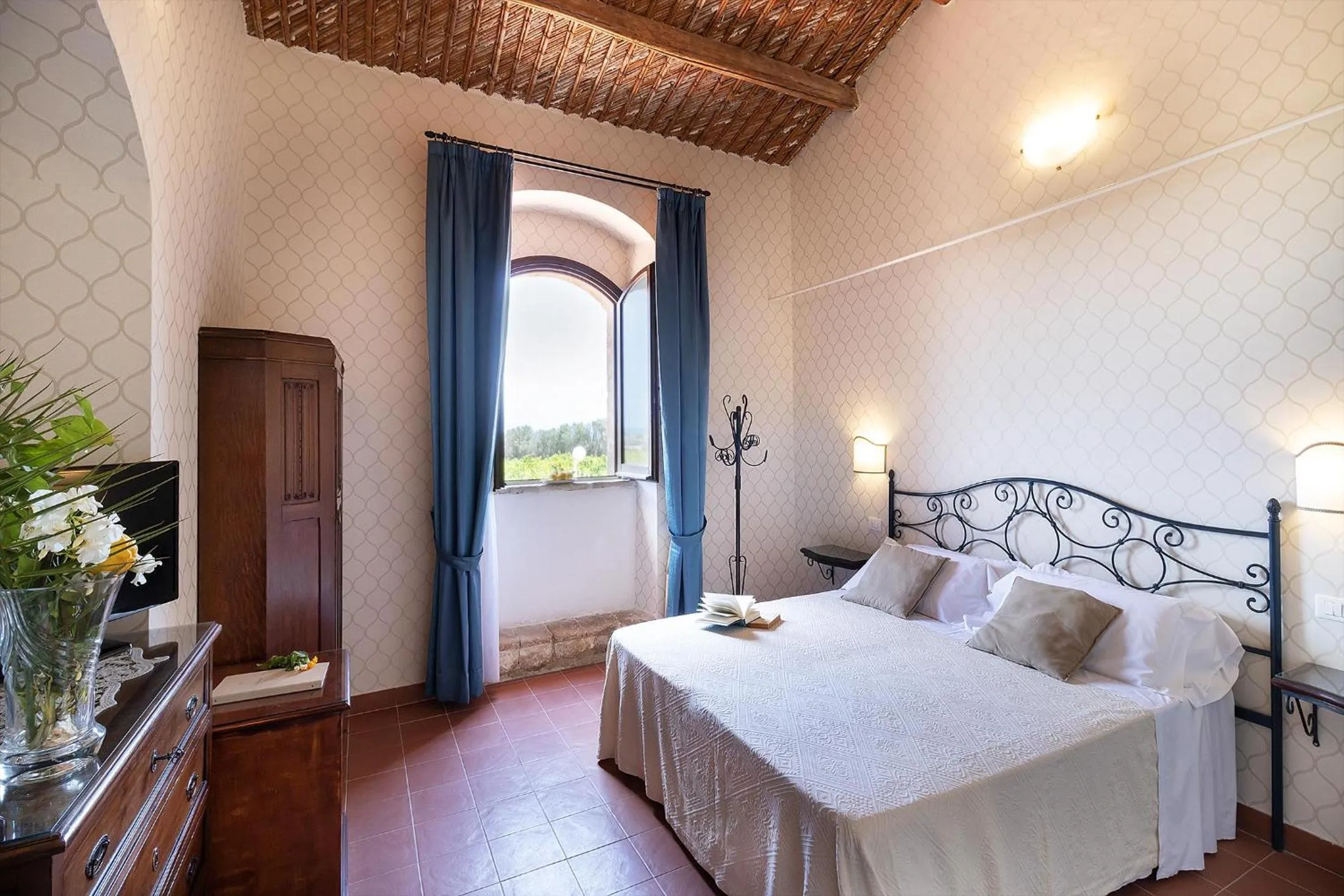 Photo of the whole room, Bed in Hotel Villa Favorita