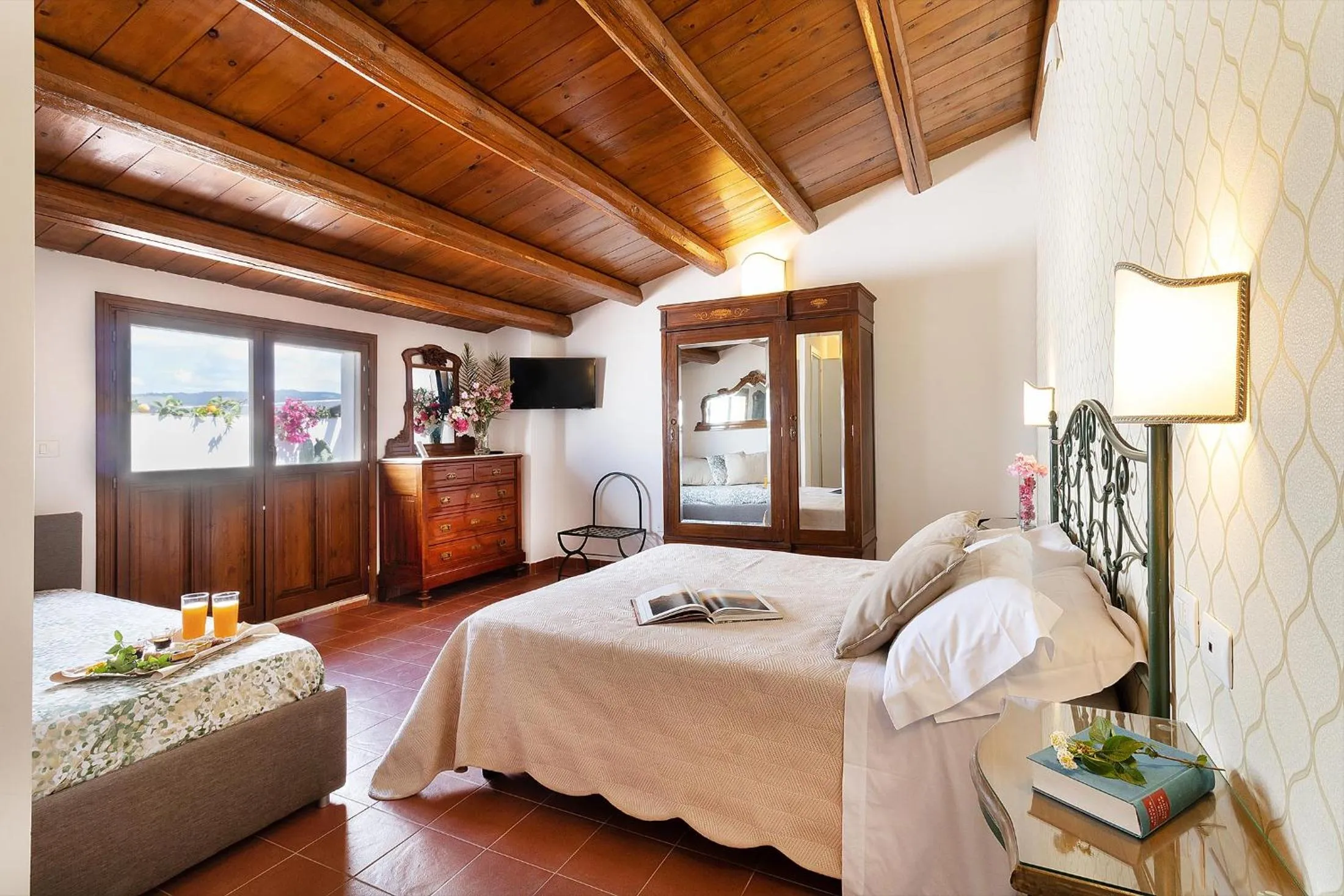 Bedroom, Bed in Hotel Villa Favorita